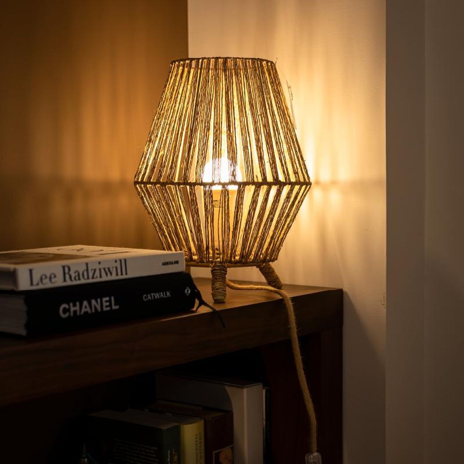 Beistelllampe Dreibein Rattan H: 32,5 cm E27 YILAN Lampe