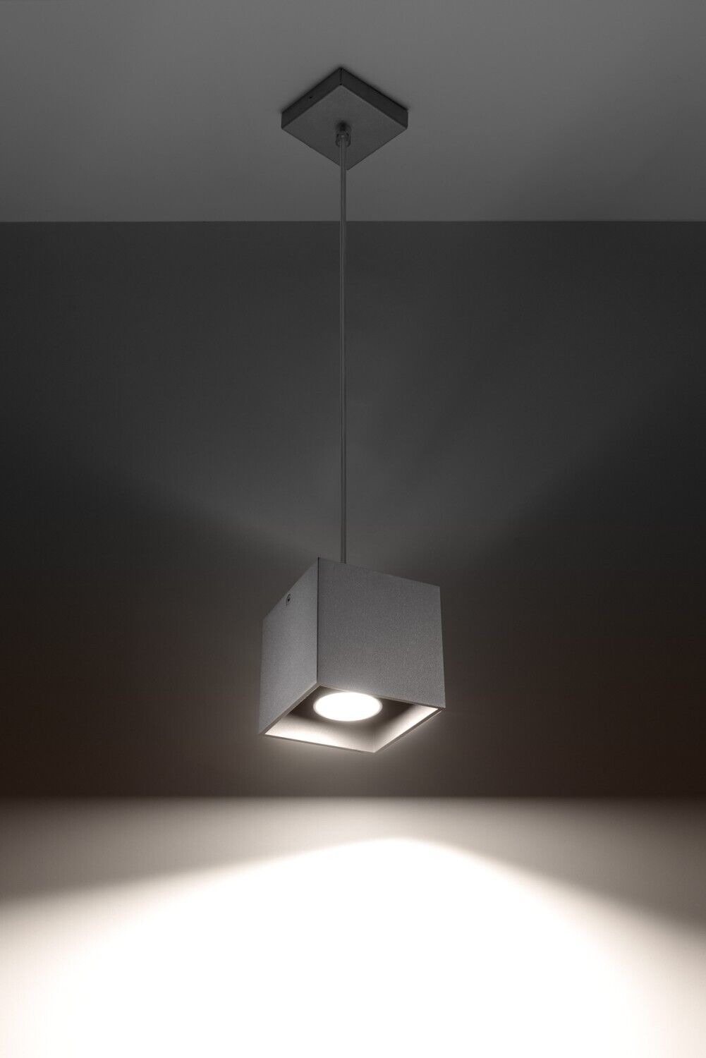Suspension GEO en gris