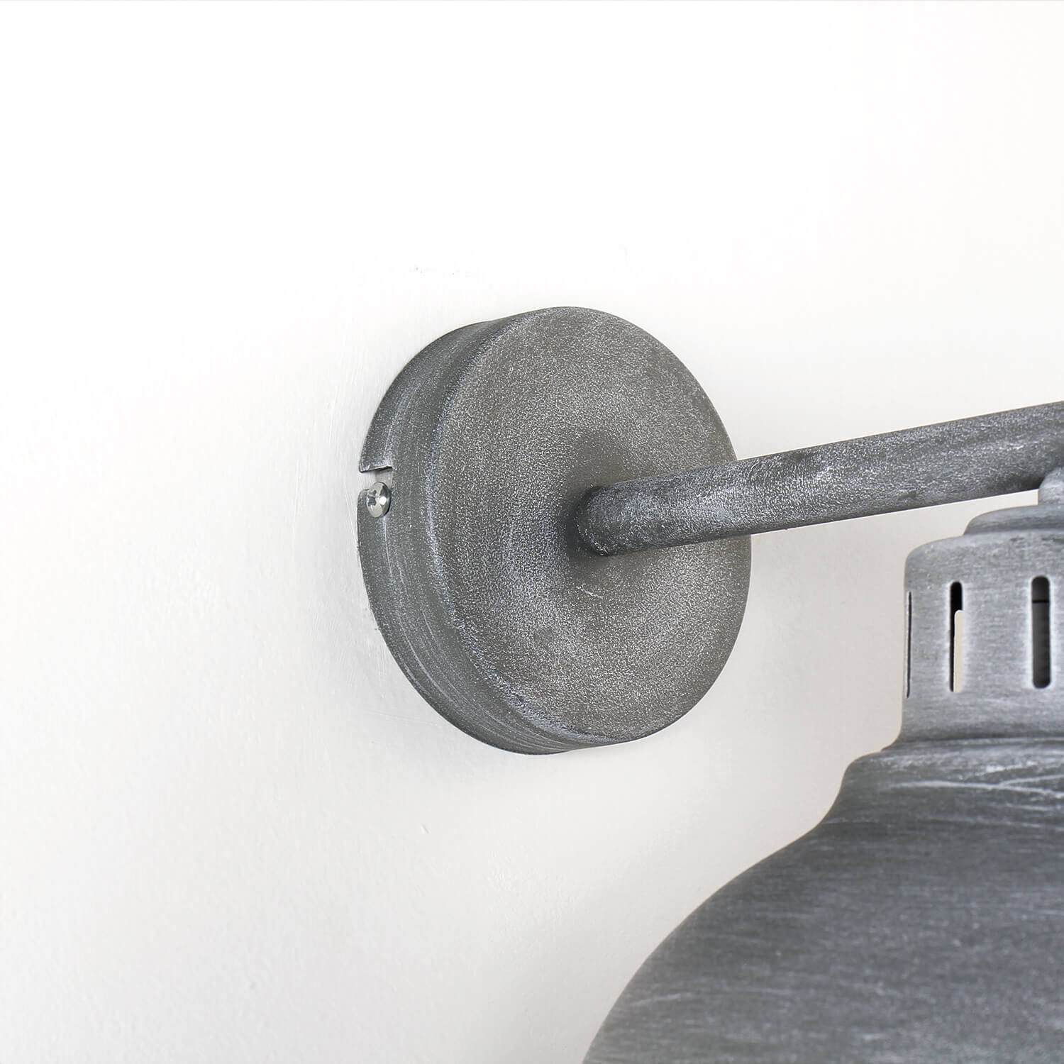 Dekorative Wandleuchte SVEN in Grau-Patina Beleuchtung