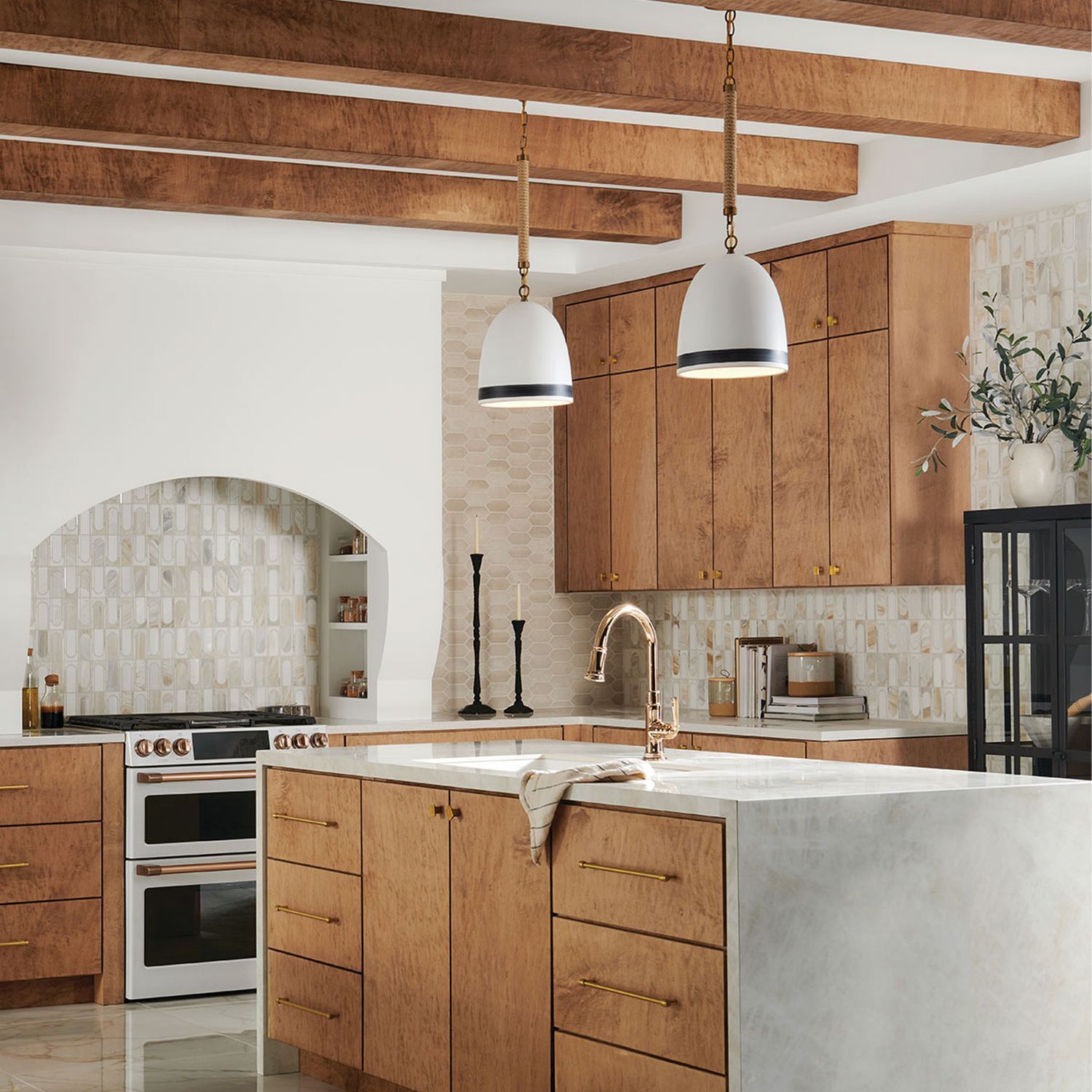 Drinnen, Innenarchitektur, Küche, Spüle, Waschbeckenhahn