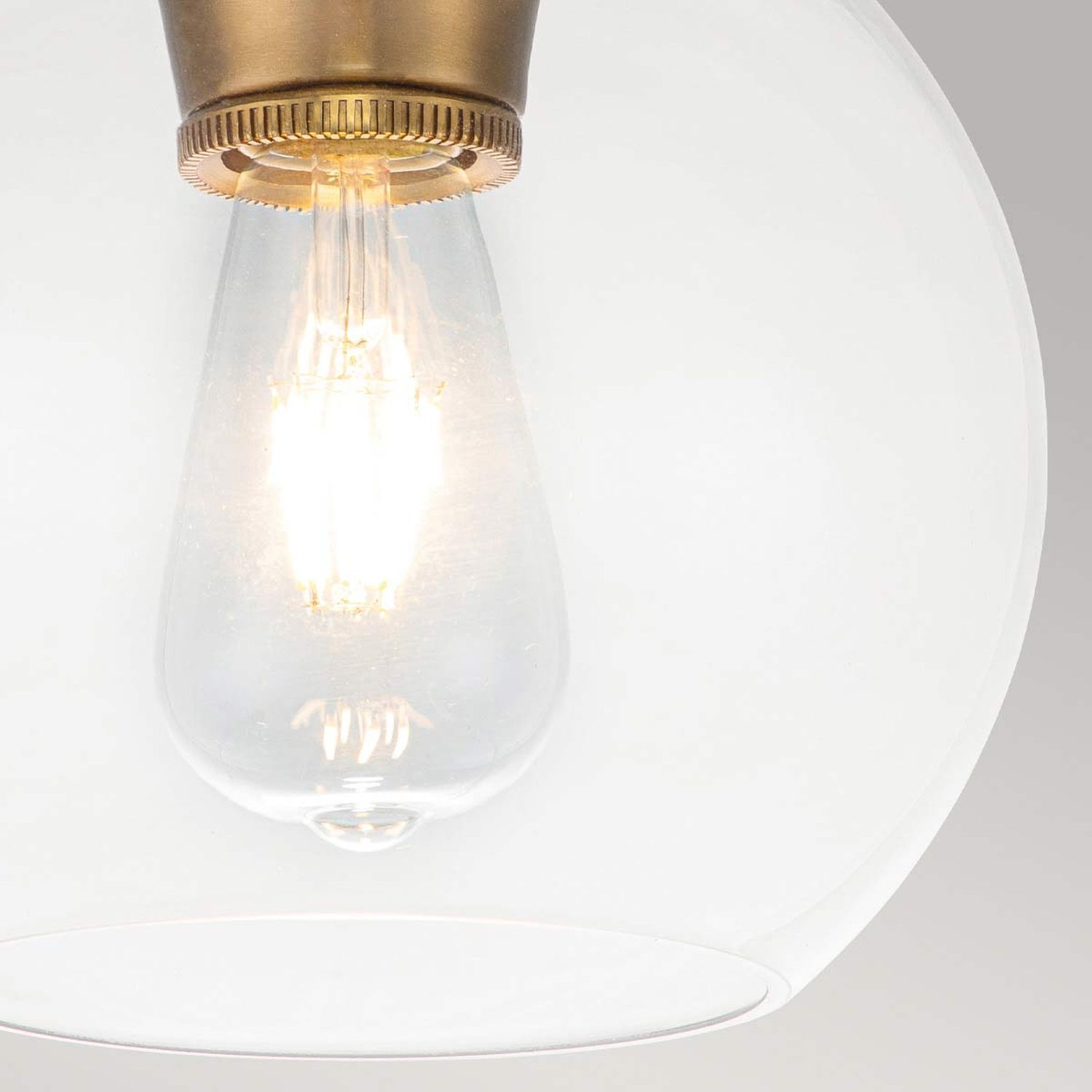 Deckenlampe Glas Kugel Schirm Ø 21,6 cm in Messing brüniert Licht