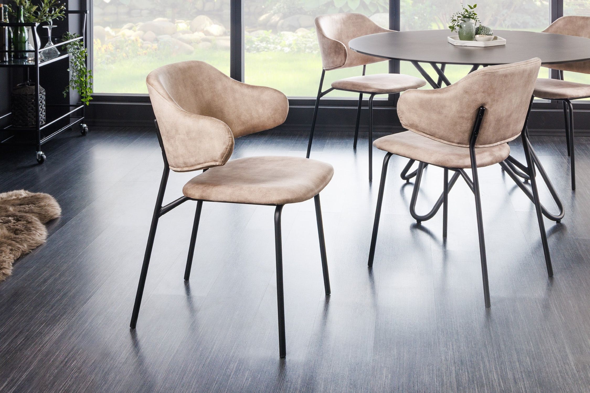 Chaise de salle à manger velours métal crème beige noir NOAH Fußboden, Bodenbeläge, Mobiliar, Tabelle, Innenarchitektur