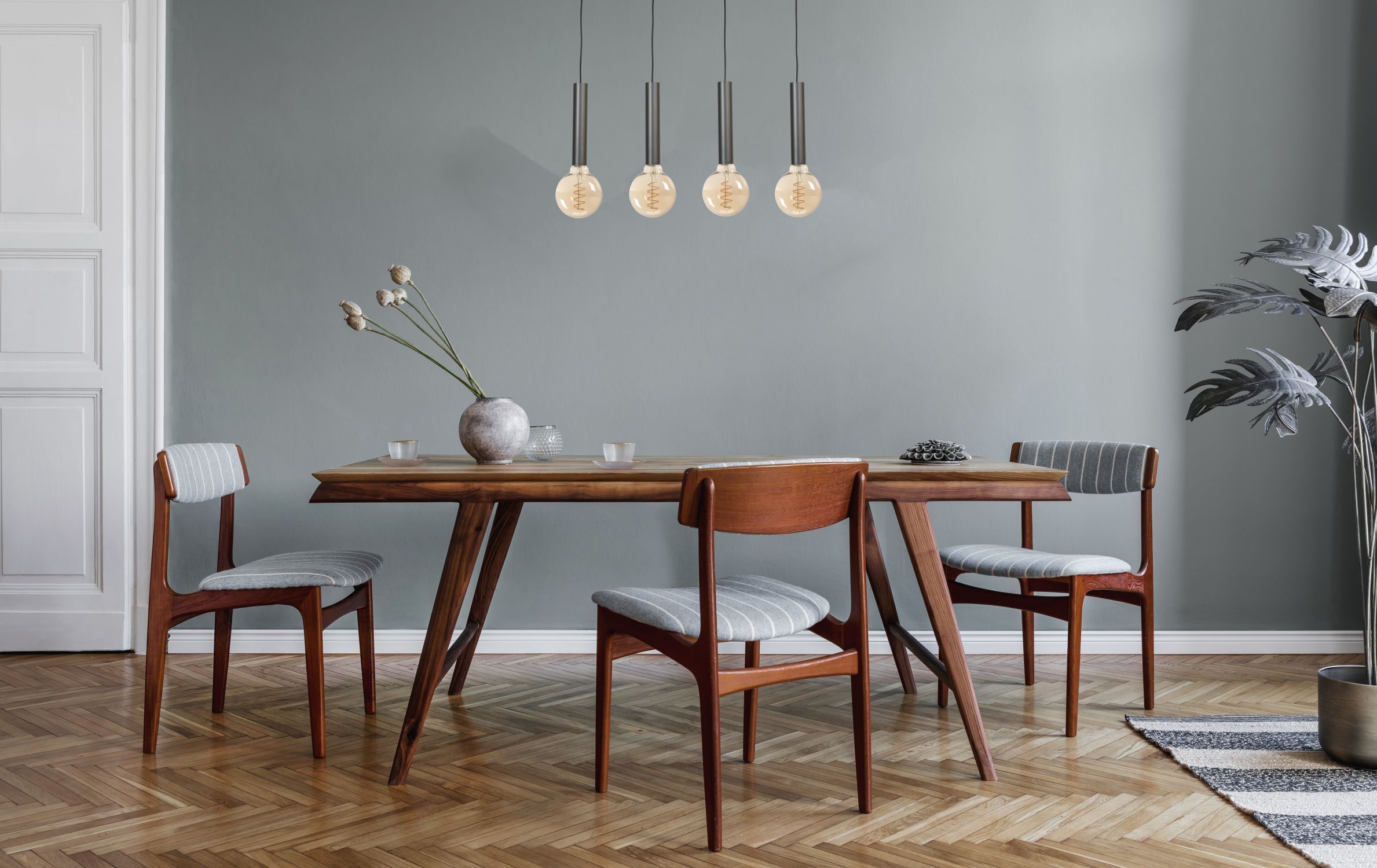 Elégante lampe à suspendre de table de salle à manger noire pour 4x E27 métal