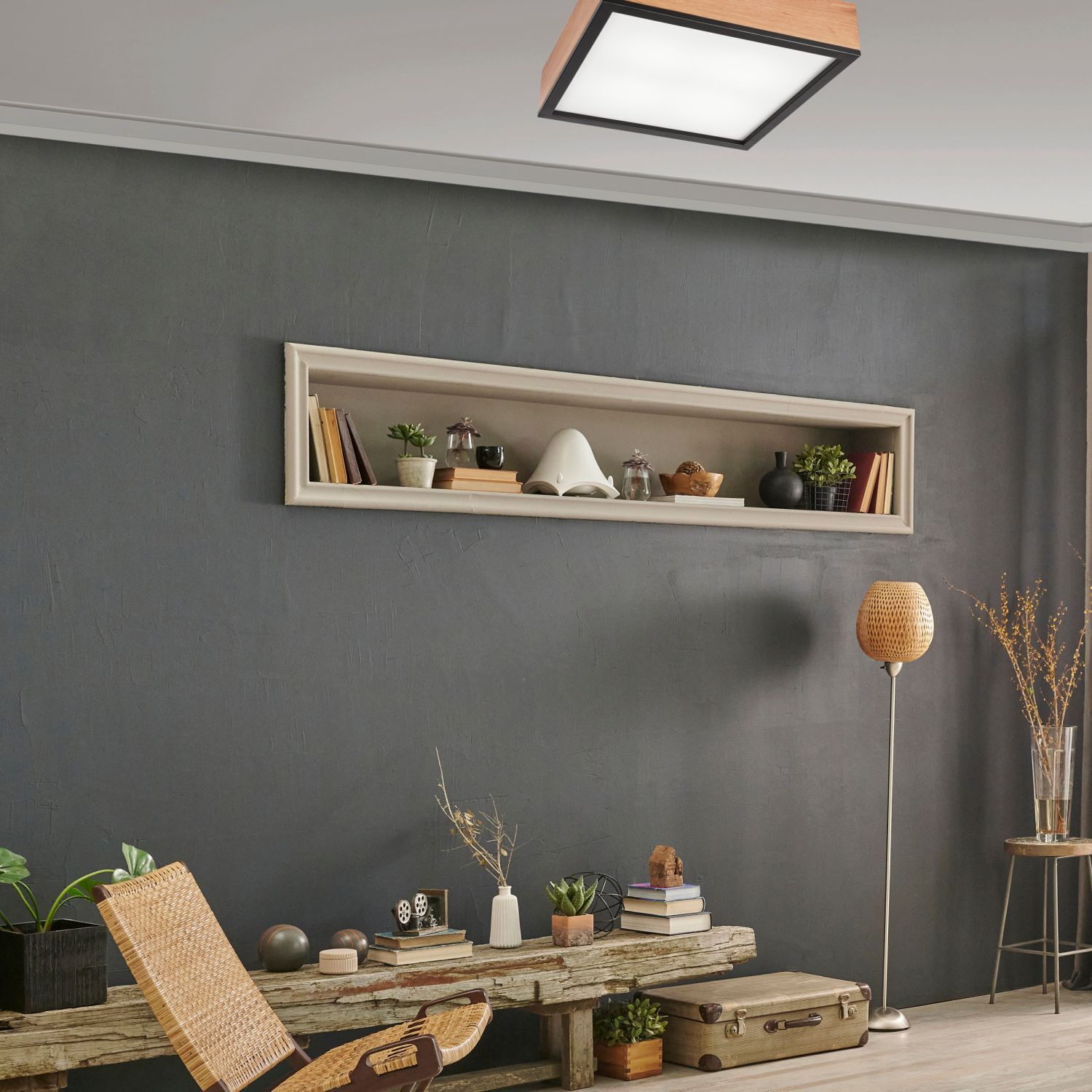 Deckenleuchte Holz B: 39 cm klein quadratisch in Eiche 4x E27 Innenarchitektur, Pflanze, Lampe, Kiste, Stuhl