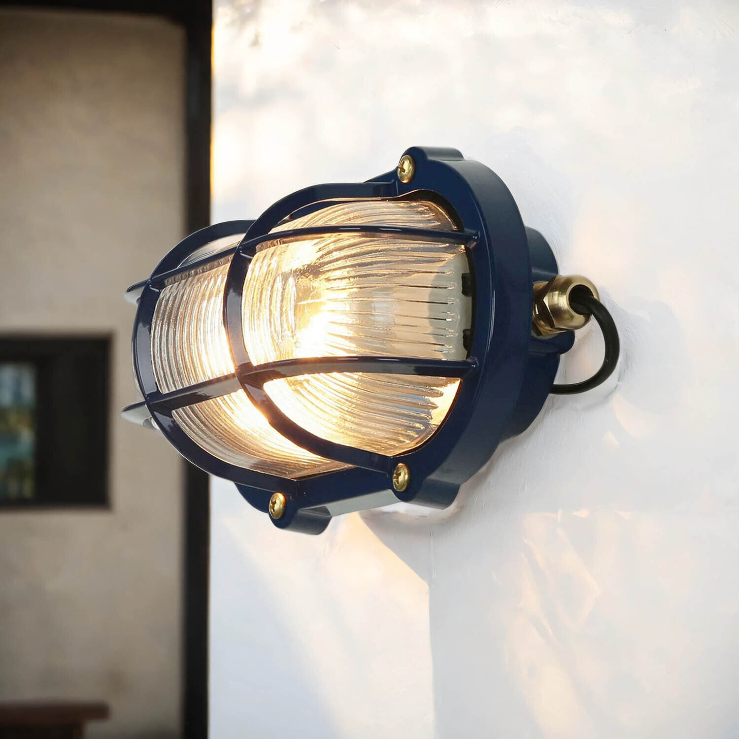 Wandleuchte, Außenleuchte, Industriestil, Glaskorpus, Blaue Metallrahmen