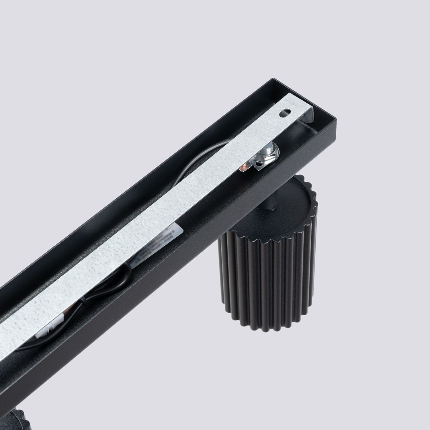 Deckenstrahler Schwarz 117 cm lang flammig GU10 schwenkbar