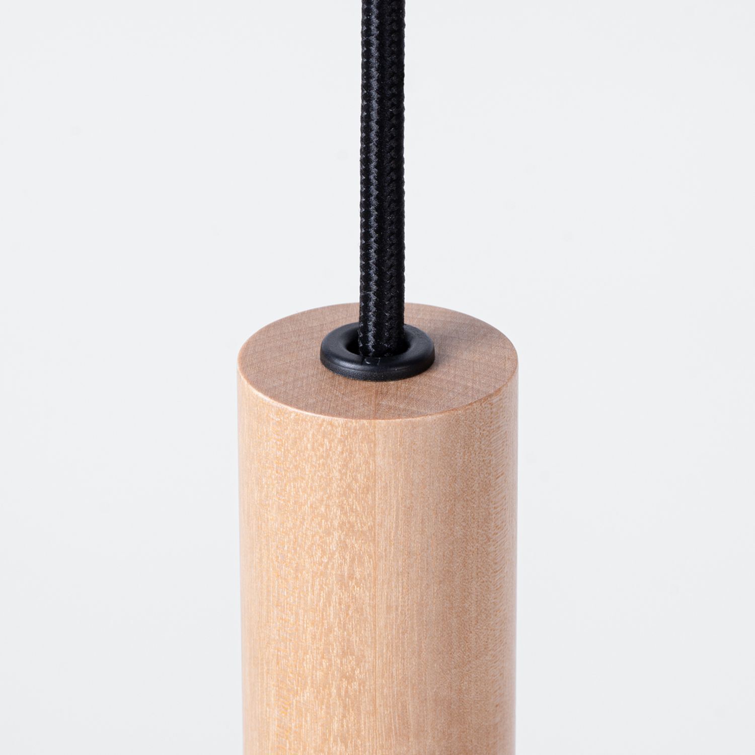 Holzzylinder, Holzstange, Kordel, schwarze Schnur, Aufhängung