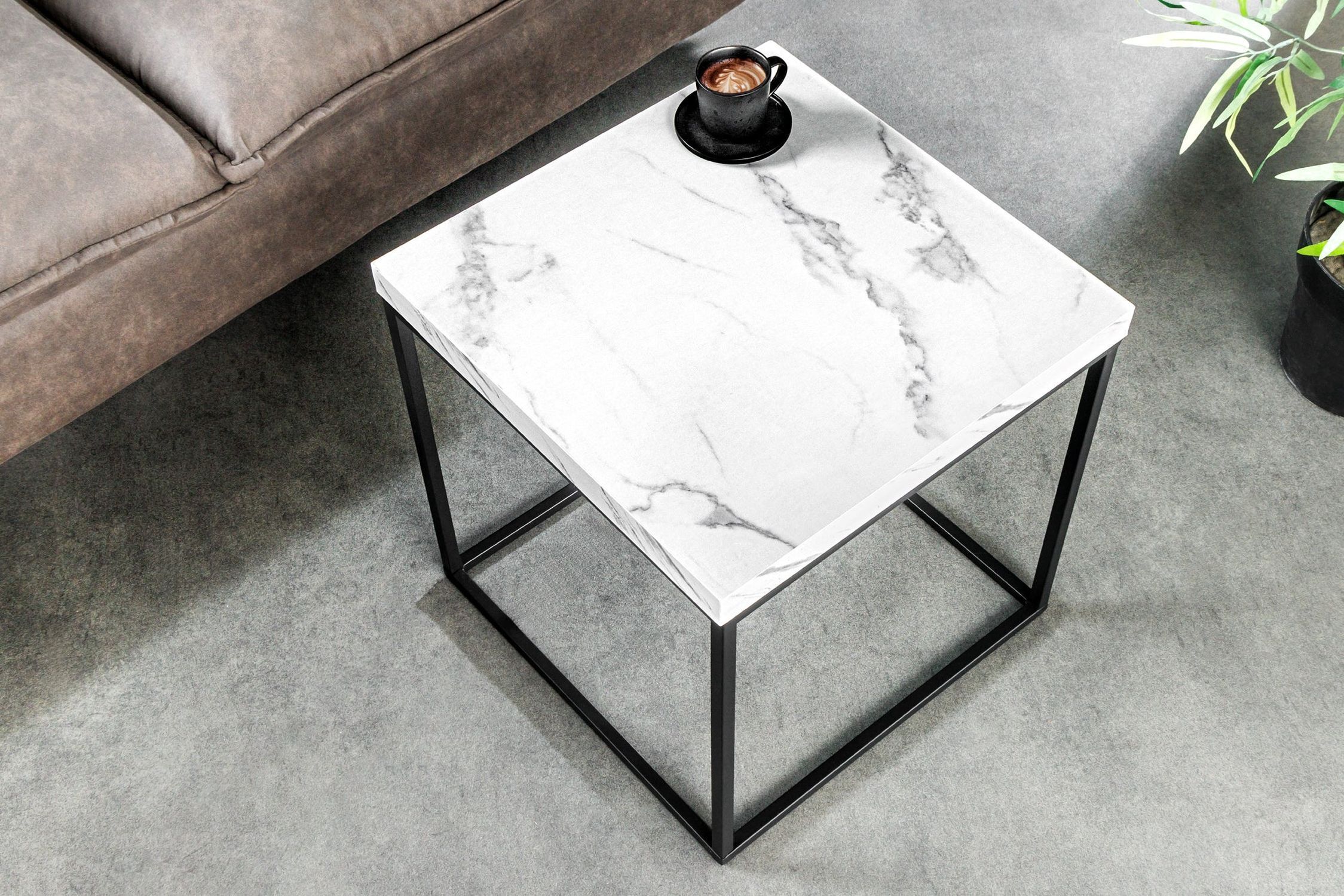 Table d'appoint en noir blanc 40 x 40 cm aspect marbre