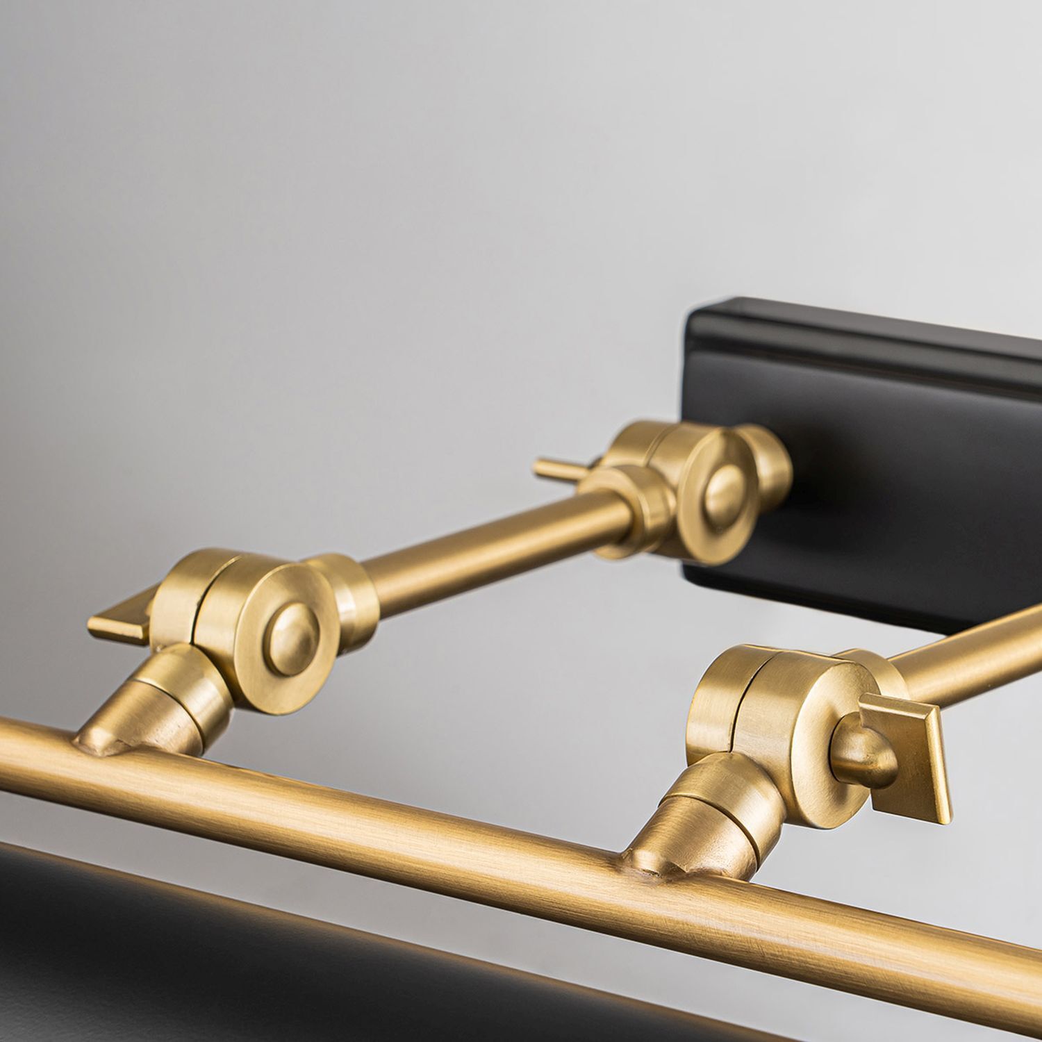 Bilderleuchte Schwarz Messing Antik verstellbar 70 cm PAIGE Bronze, Sinken, Waschbeckenhahn