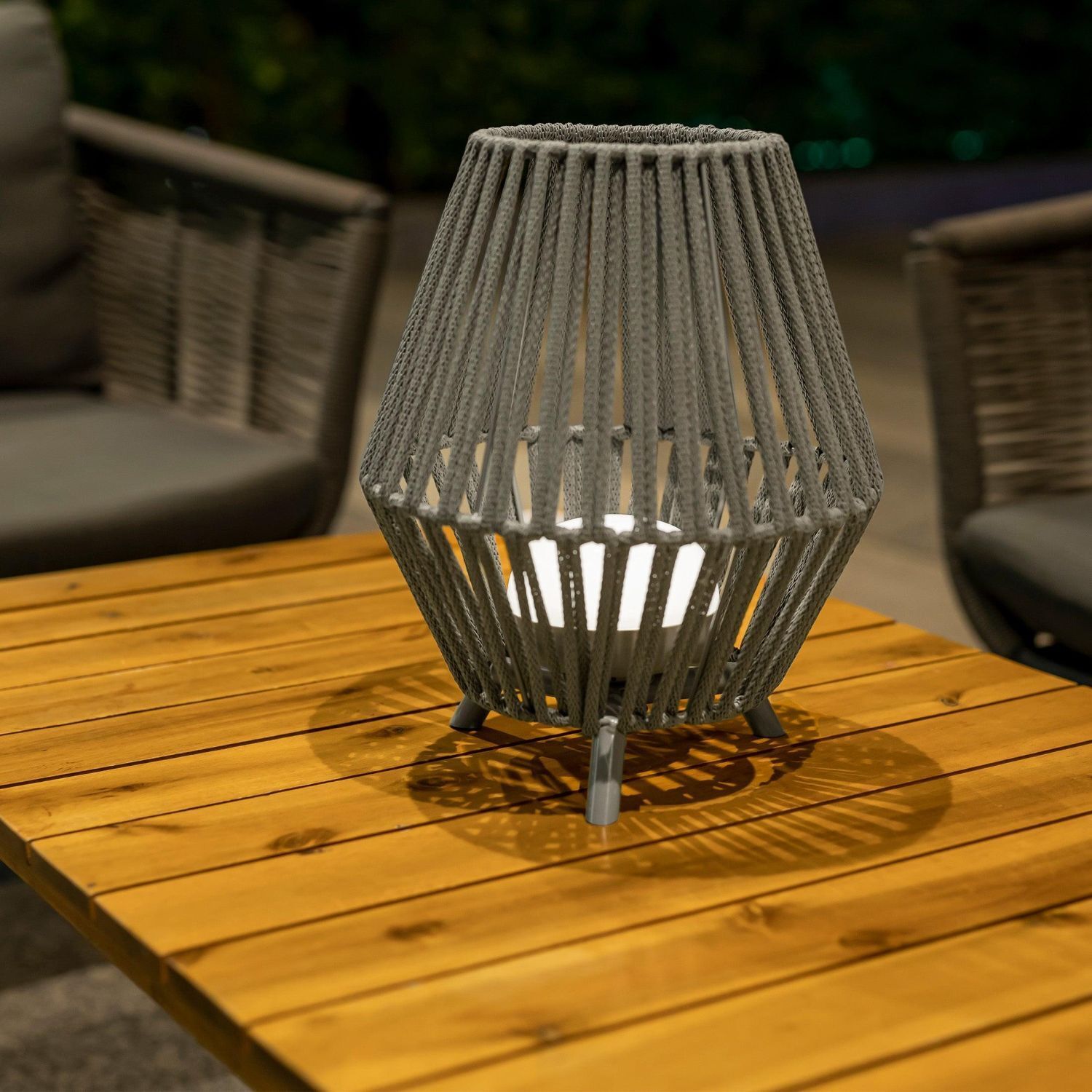 LED Tischlampe kabellos Akku IP54 Dimmer Fernbedienung 32,5cm Lampe, Holz, Mobiliar, Tischplatte, Hartholz