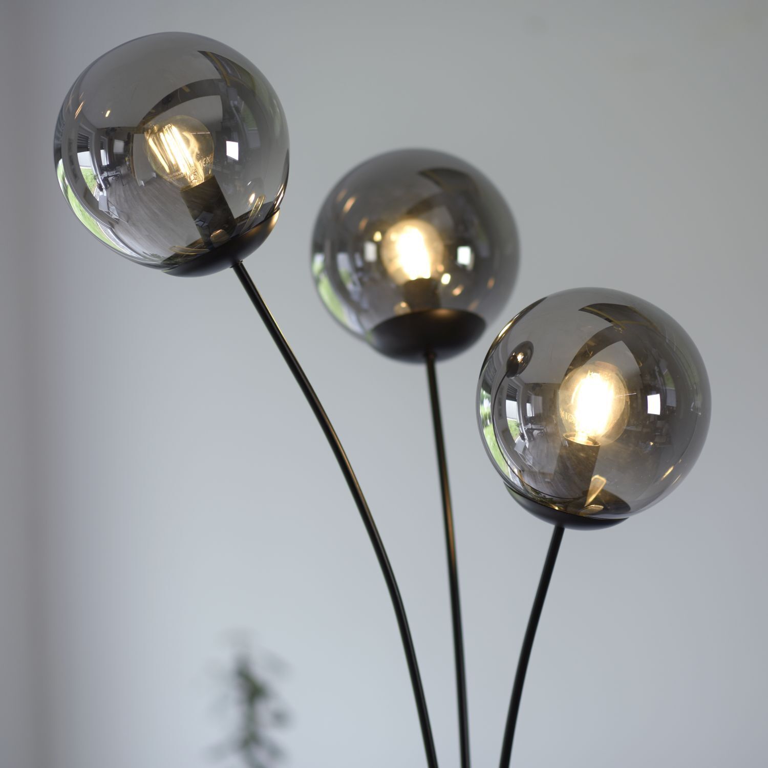 Lampe, Beleuchtung