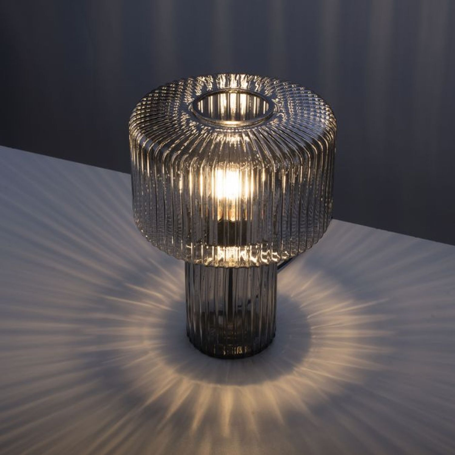 Lampe, Beleuchtung