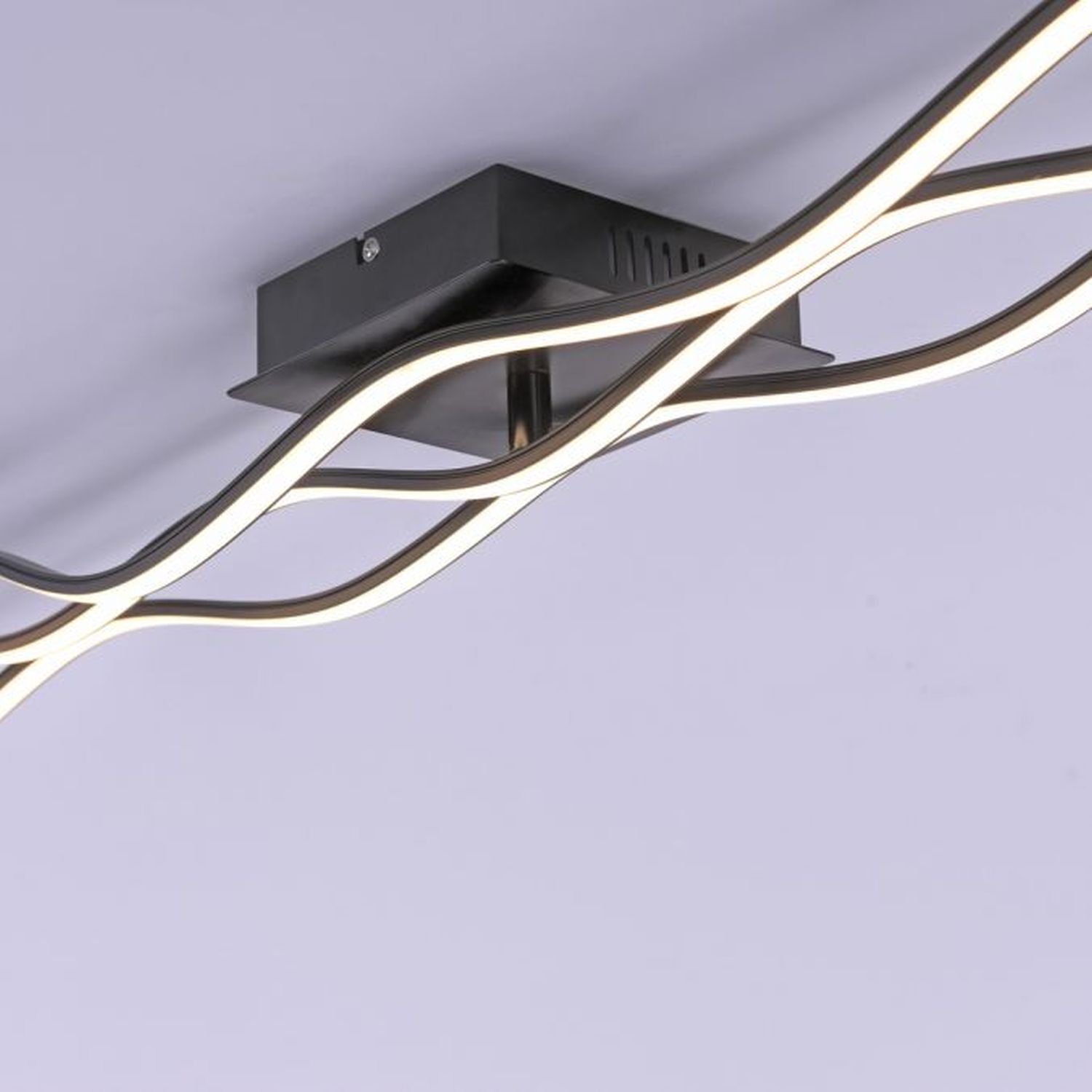 LED Deckenleuchte Wellen Metall Schwarz 139 cm 3000 K