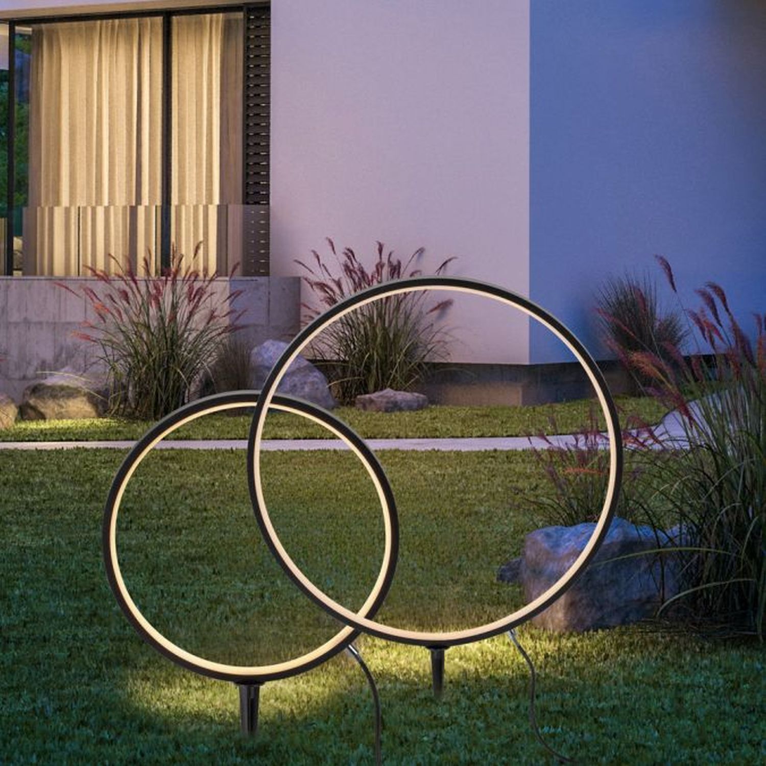 LED Wegeleuchte mit Erdspieß 2er Set 66 cm IP65 Schwarz Gras, Rasen, Hinterhof, Rad, Moebel