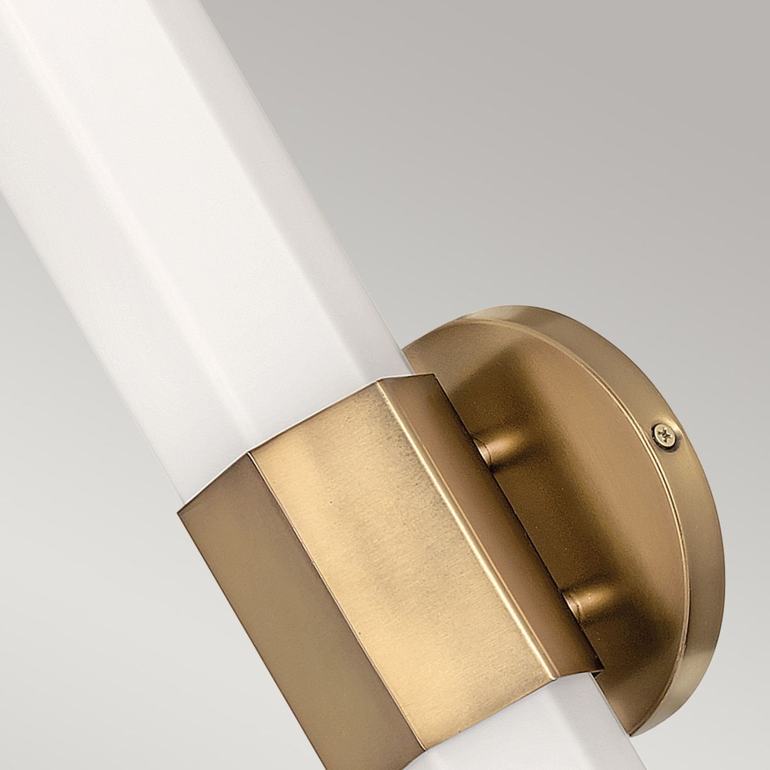 Lampe de salle de bain LED laiton antique blanc IP44 H : 35,6 cm métal verre