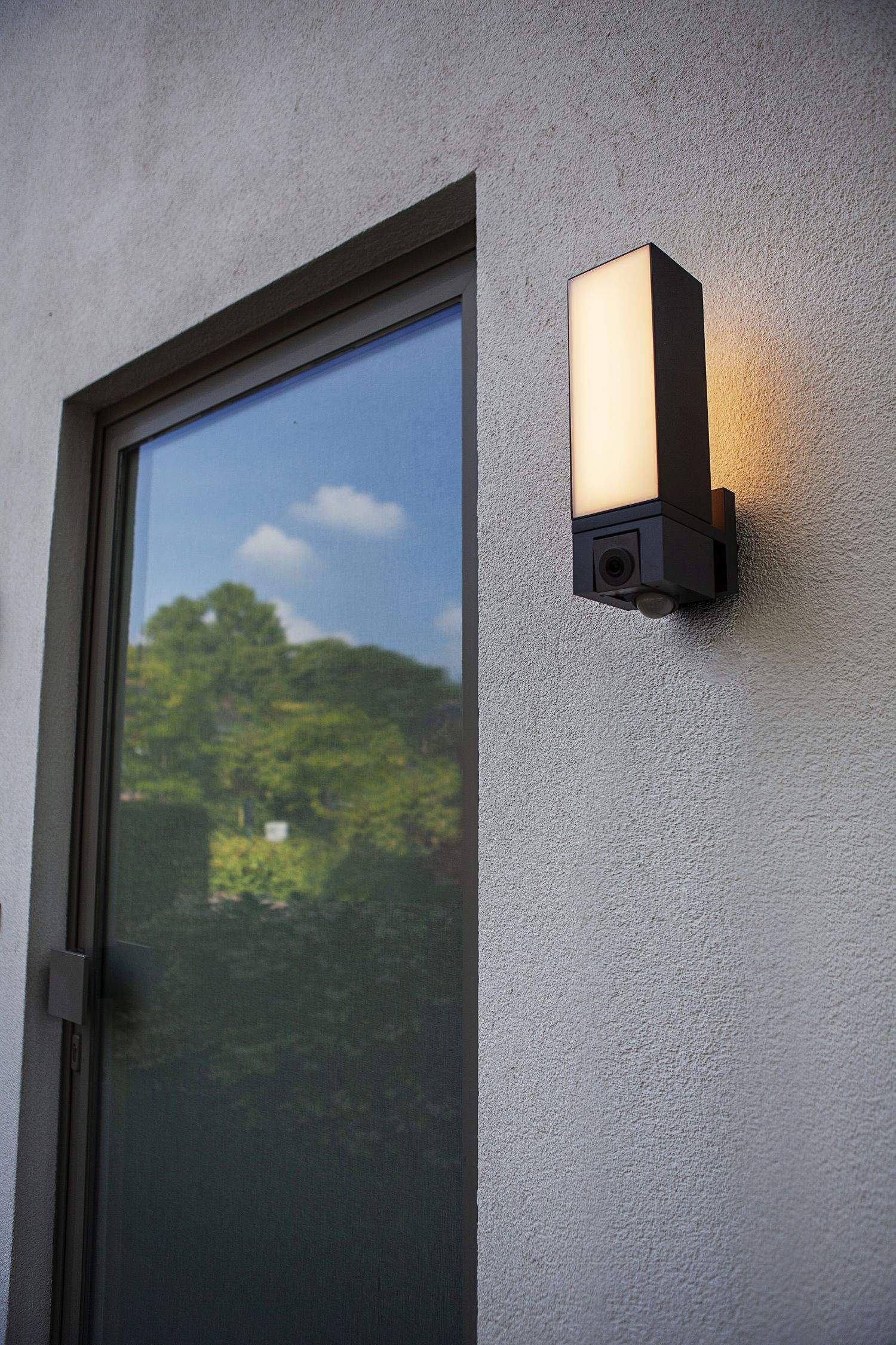 Applique LED avec détecteur de mouvement IP54 1000 lm dimmable