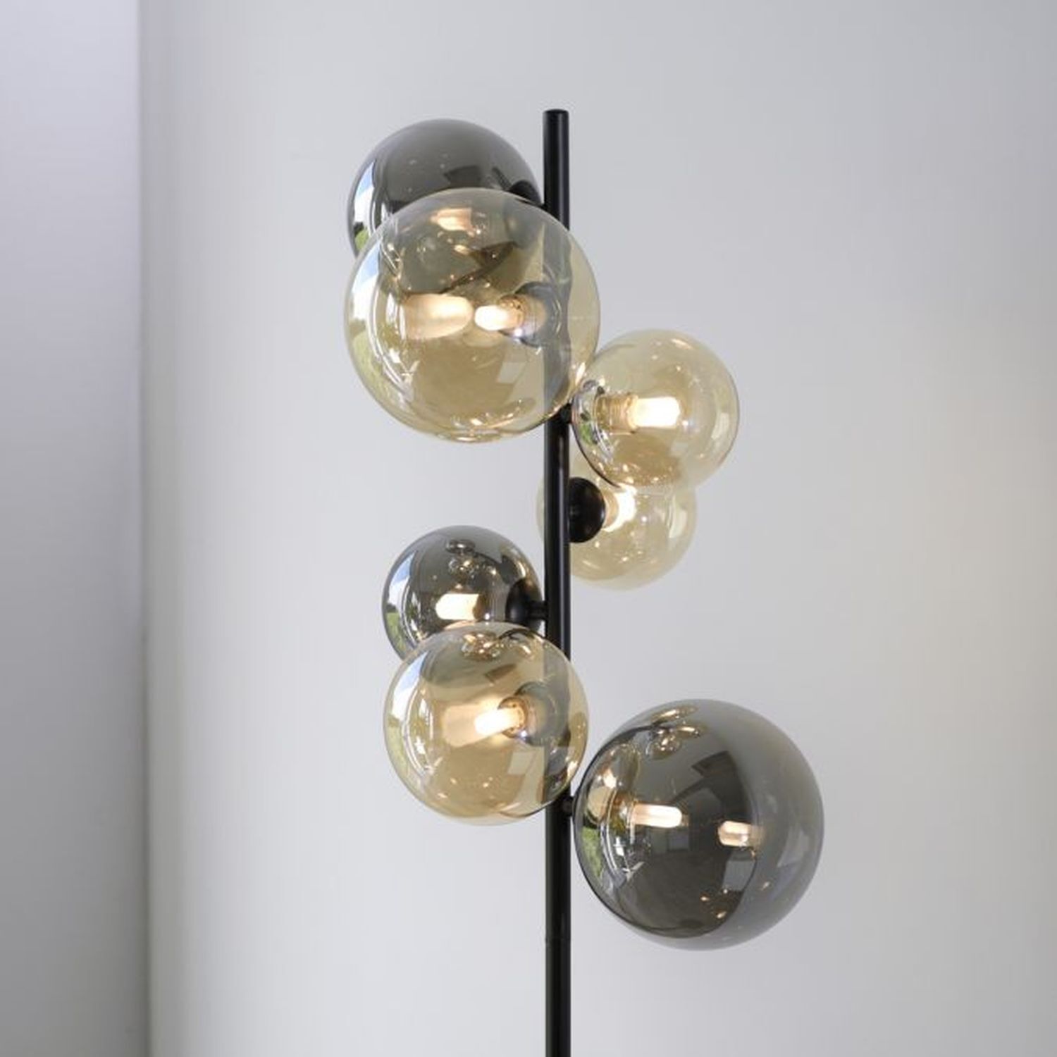 Lampe, Beleuchtung