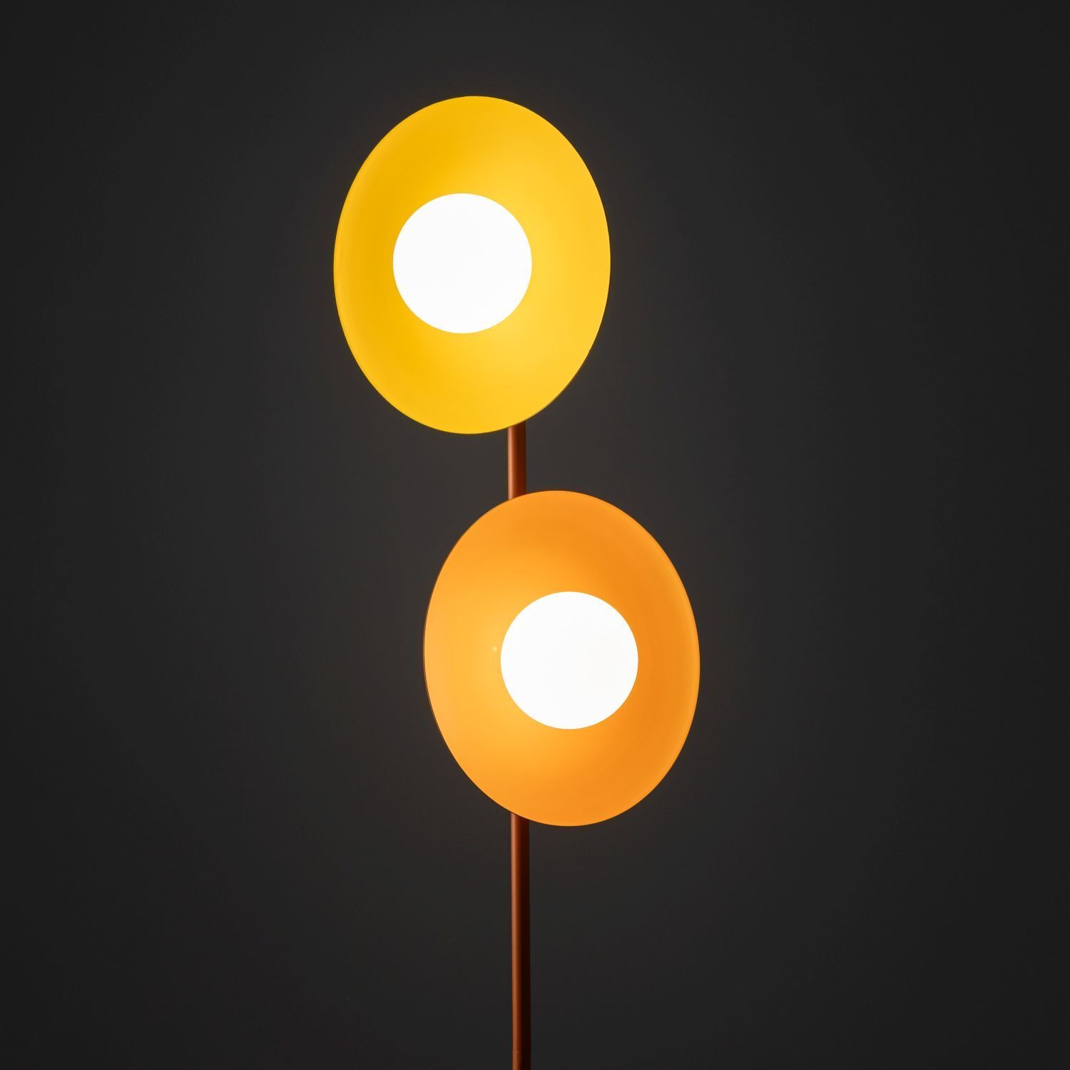 Lampe, Tischlampe, Orangene Lichtquellen, zwei Scheiben, konstantes Licht