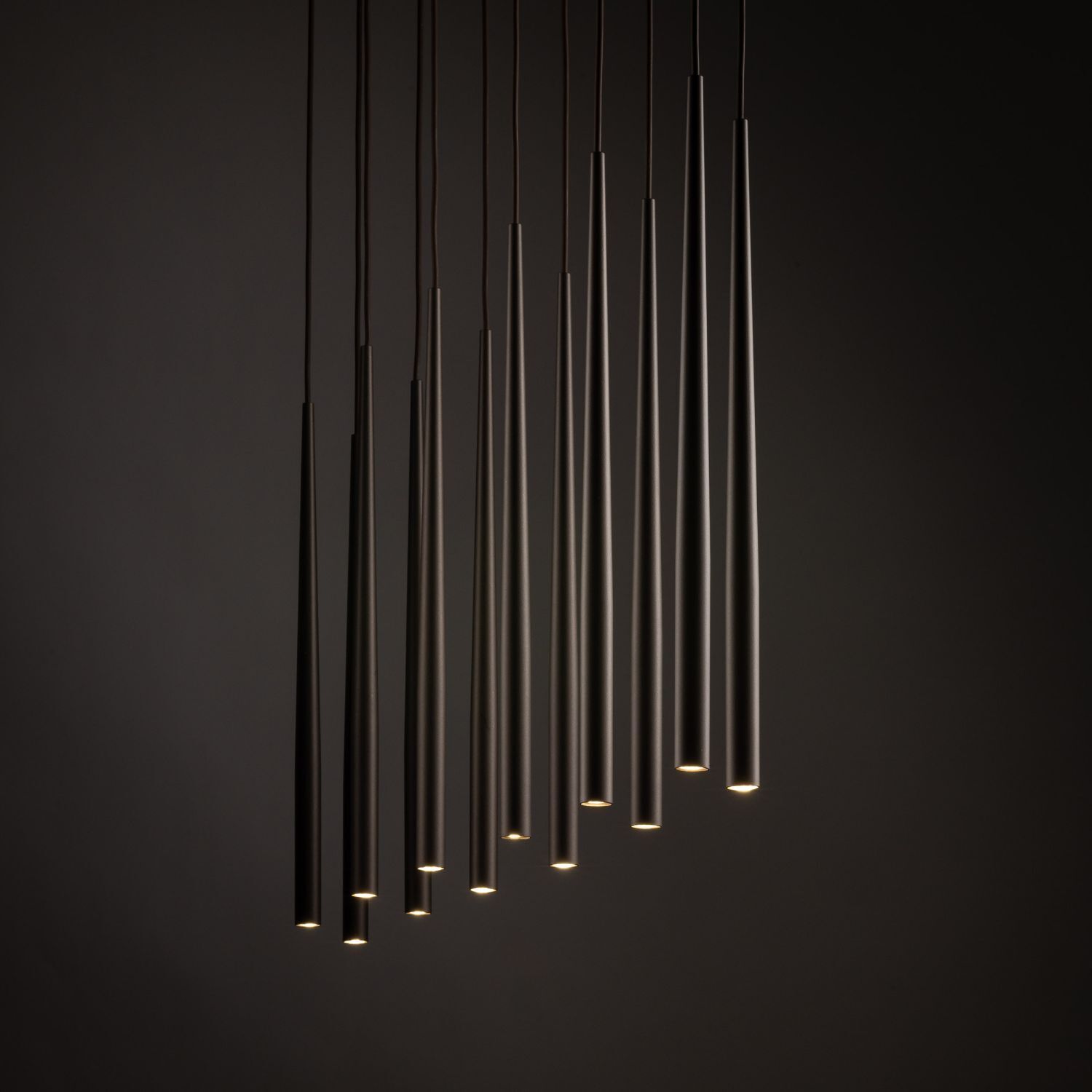 Hängeleuchte Metall Braun H: max. 1,4 m verstellbar L: 1,2 m Leuchter, Lampe