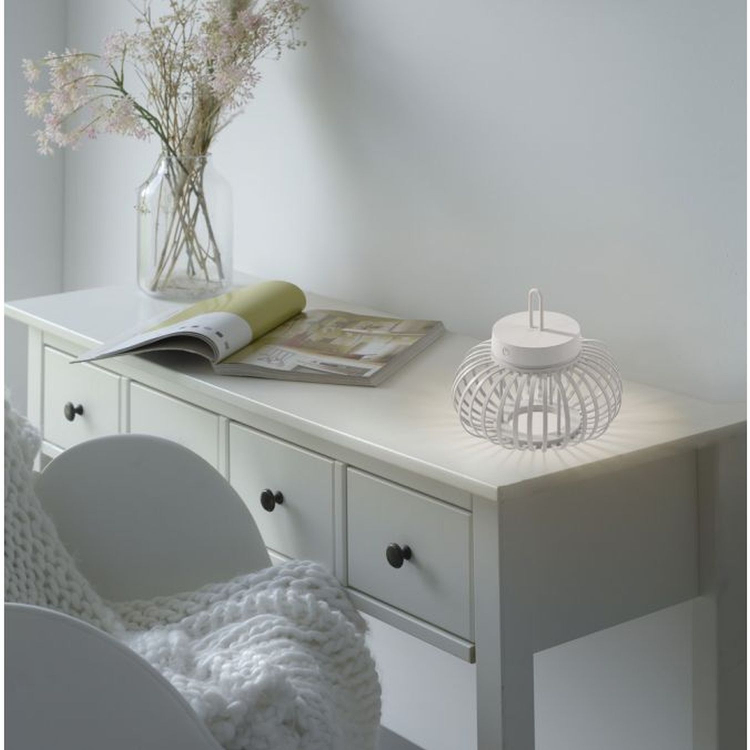 LED Akku Tischleuchte Dimmer Touch 22 cm IP44 2 W Weiß Moebel, Tabelle, Anrichte