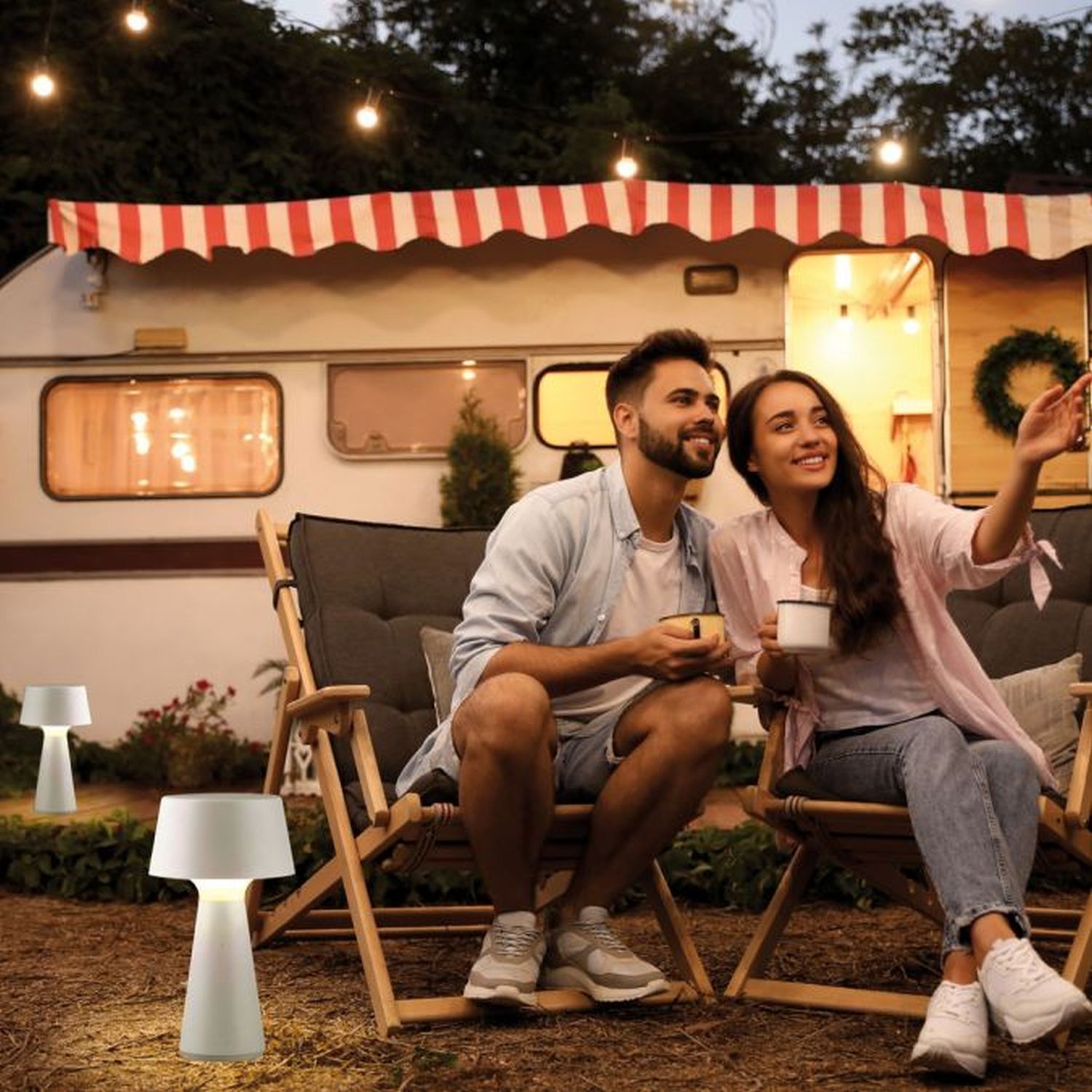 LED Akku Tischleuchte dimmbar Touch IP54 Weiß 28,9 cm Weiblich, Mädchen, Person, Jugendlich, Lampe