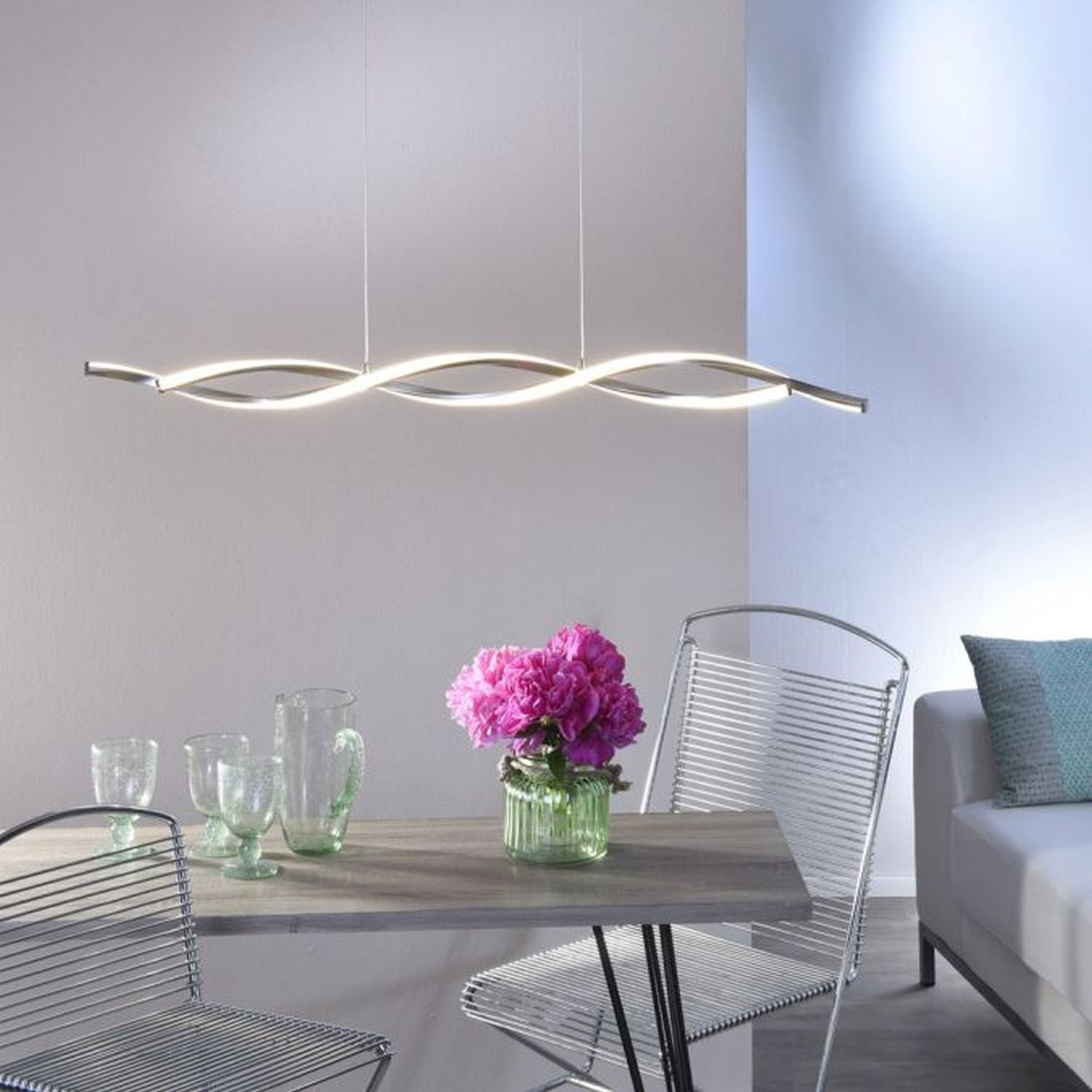 Tabelle, Esstisch, Lampe, Stuhl, Tischplatte