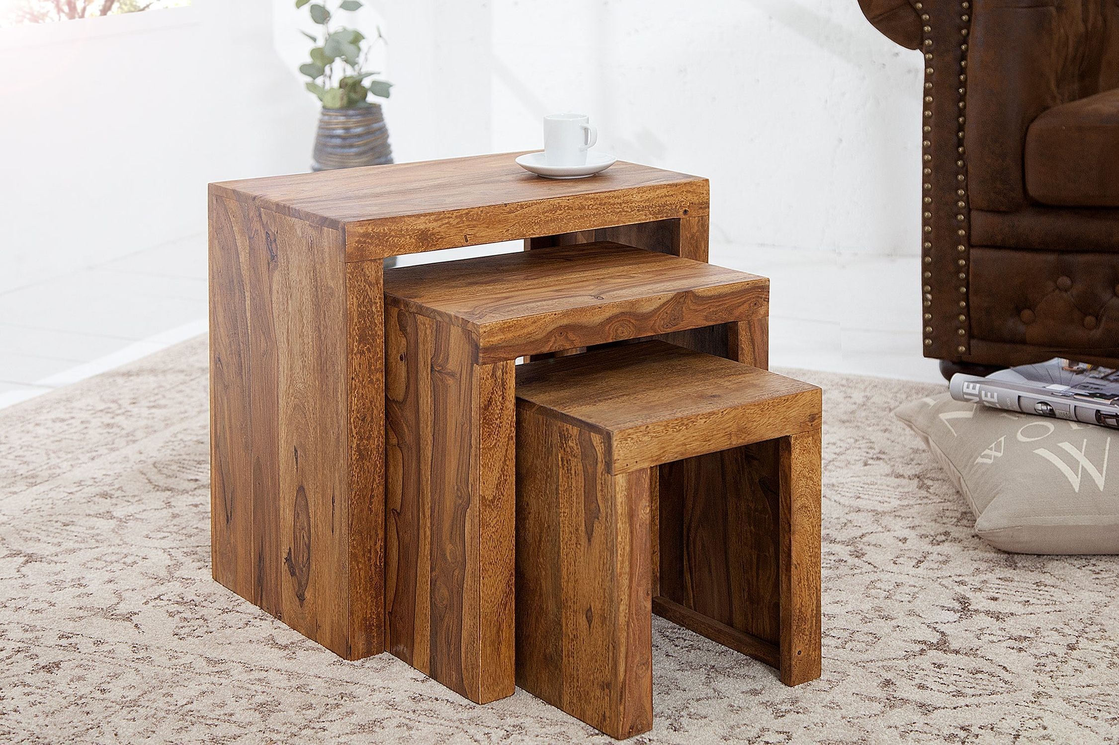 Set de 3 tables d'appoint en bois de sheesham naturel rectangulaire Hartholz, Gebeiztes Holz, Holz, Innenarchitektur, Mobiliar