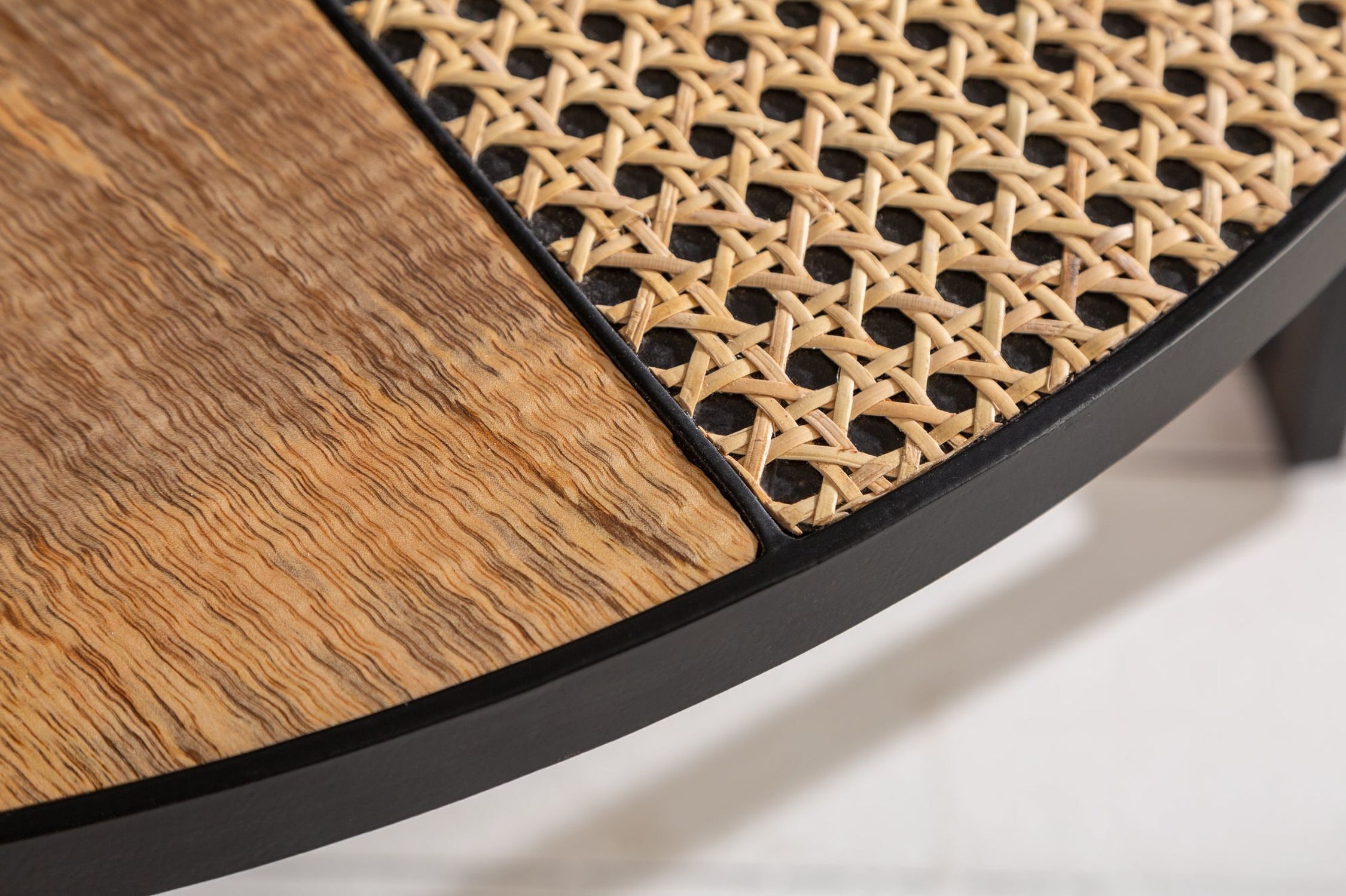 Couchtisch 2er Set Rattan Mango Holz Metall rund Drinnen, Innenarchitektur