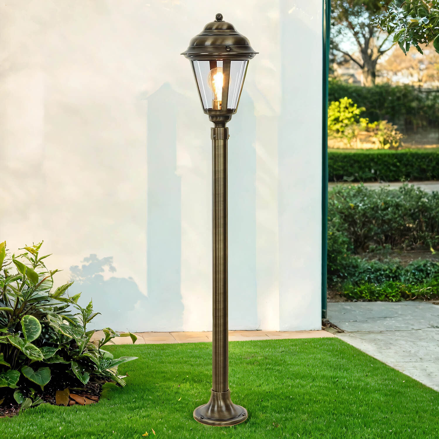 Lampe, Laternenpfahl