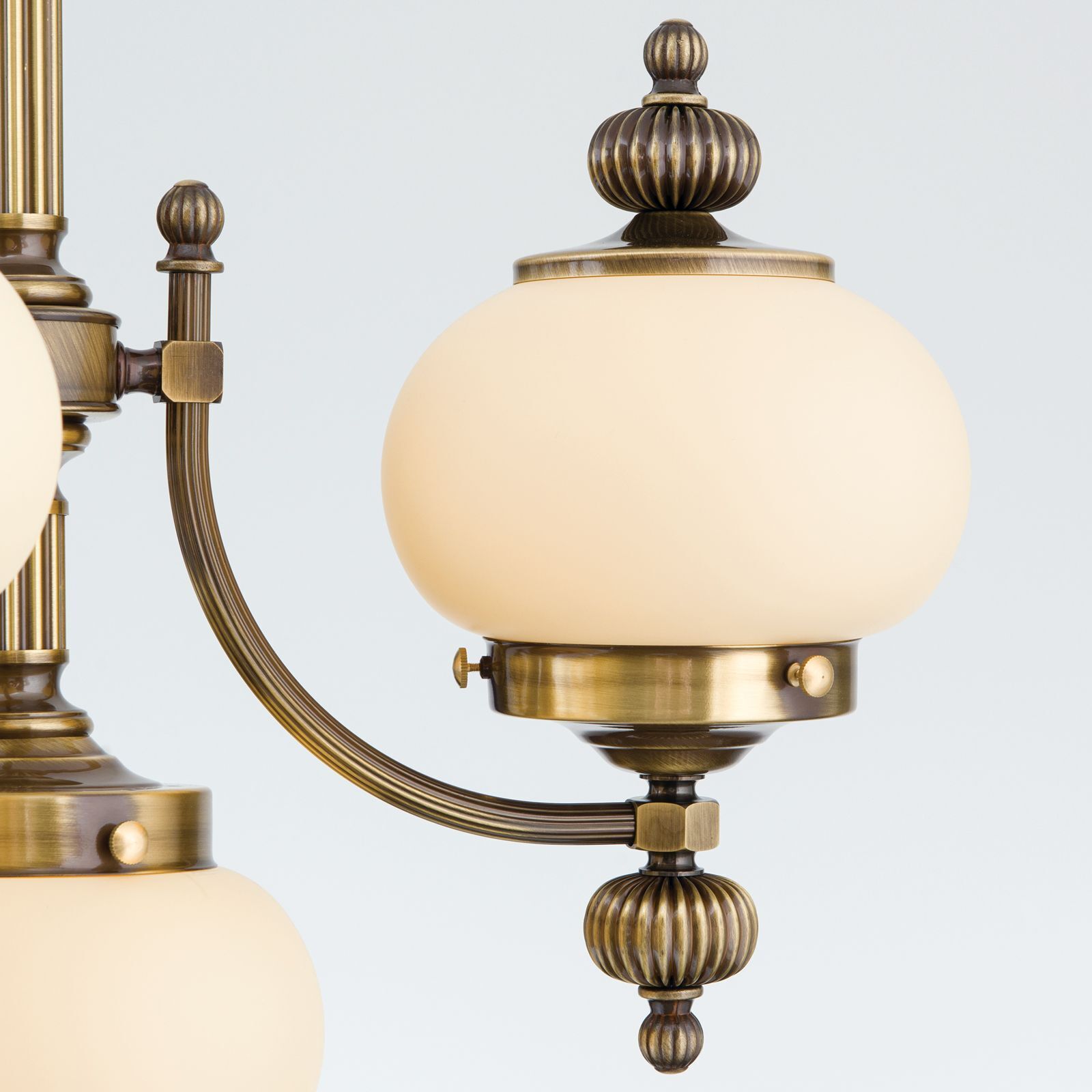 Kronleuchter, Bronzefinish, Glaskugel, Antikstil, Beleuchtungsarmatur