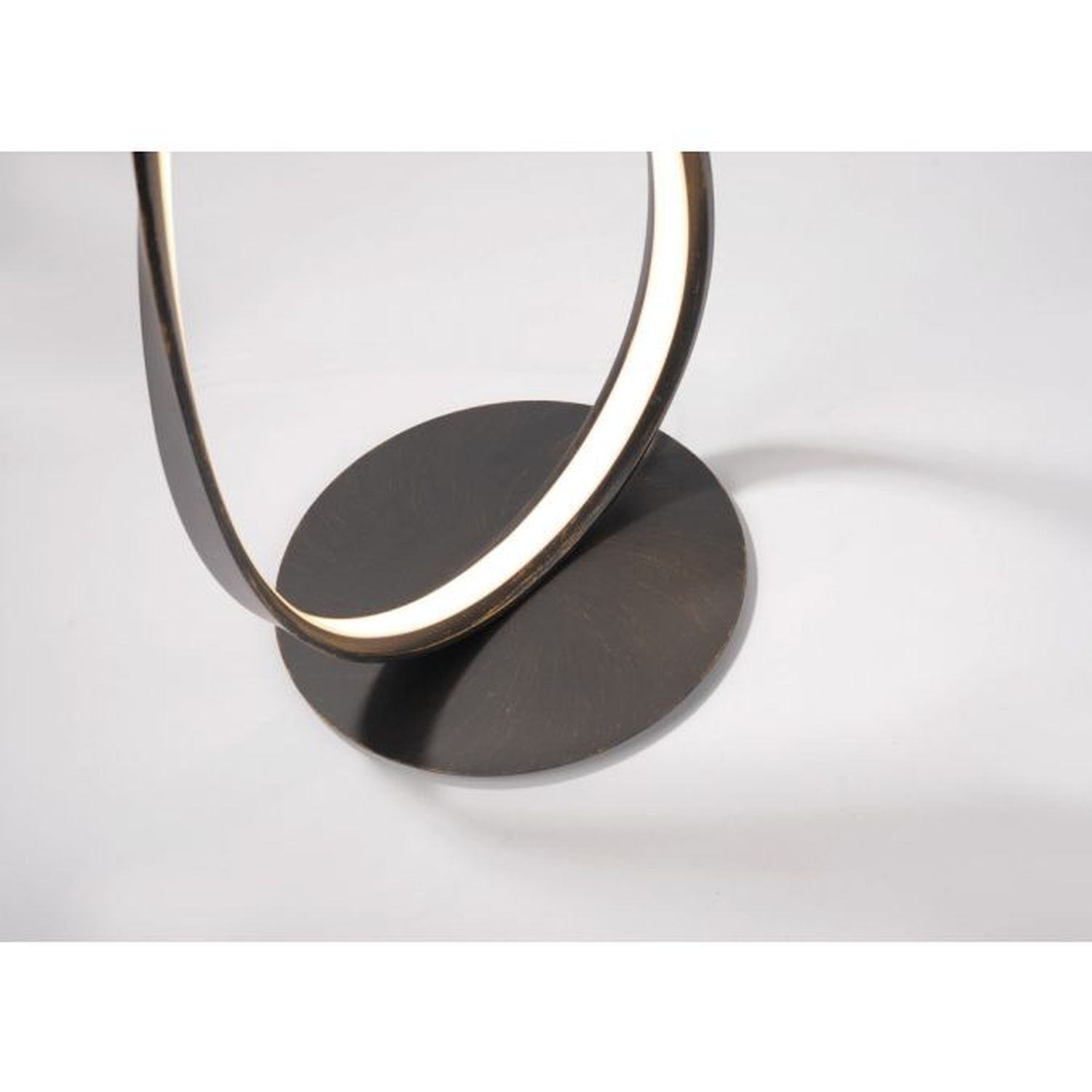 Dimmbare LED Stehlampe in Rostbraun 140 cm 3000 K 26 W Moebel