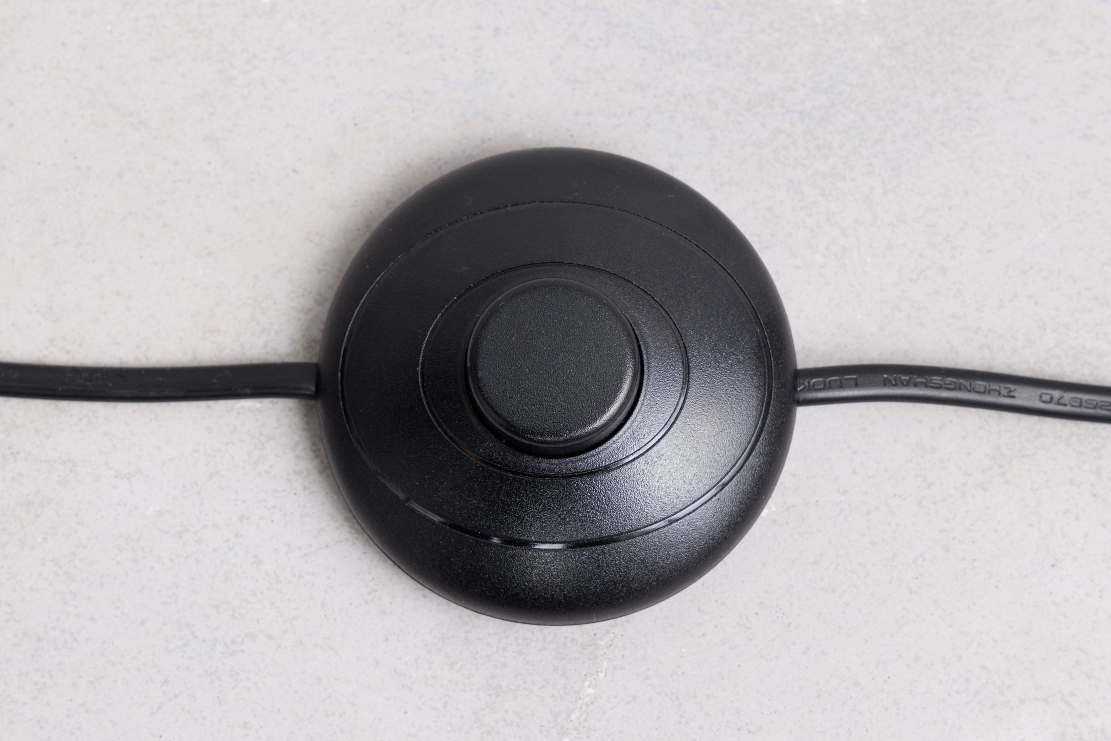 stehlampe-stehlampe-metall-stehlampe-buero-zachary-1x-e27-bis-60w-schwarz-natur-fuer-wohnzimmer-modern-mit-schalter-le63998-05 headset, ohrhörer, überkopfb, schwarz, kabel