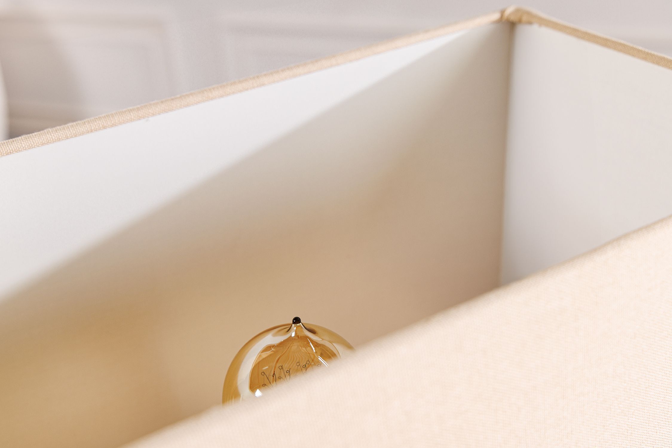 Tischleuchte Holz Stoff Kautschuk 57 cm E27 blendarm Schublade, Mobiliar, Kiste