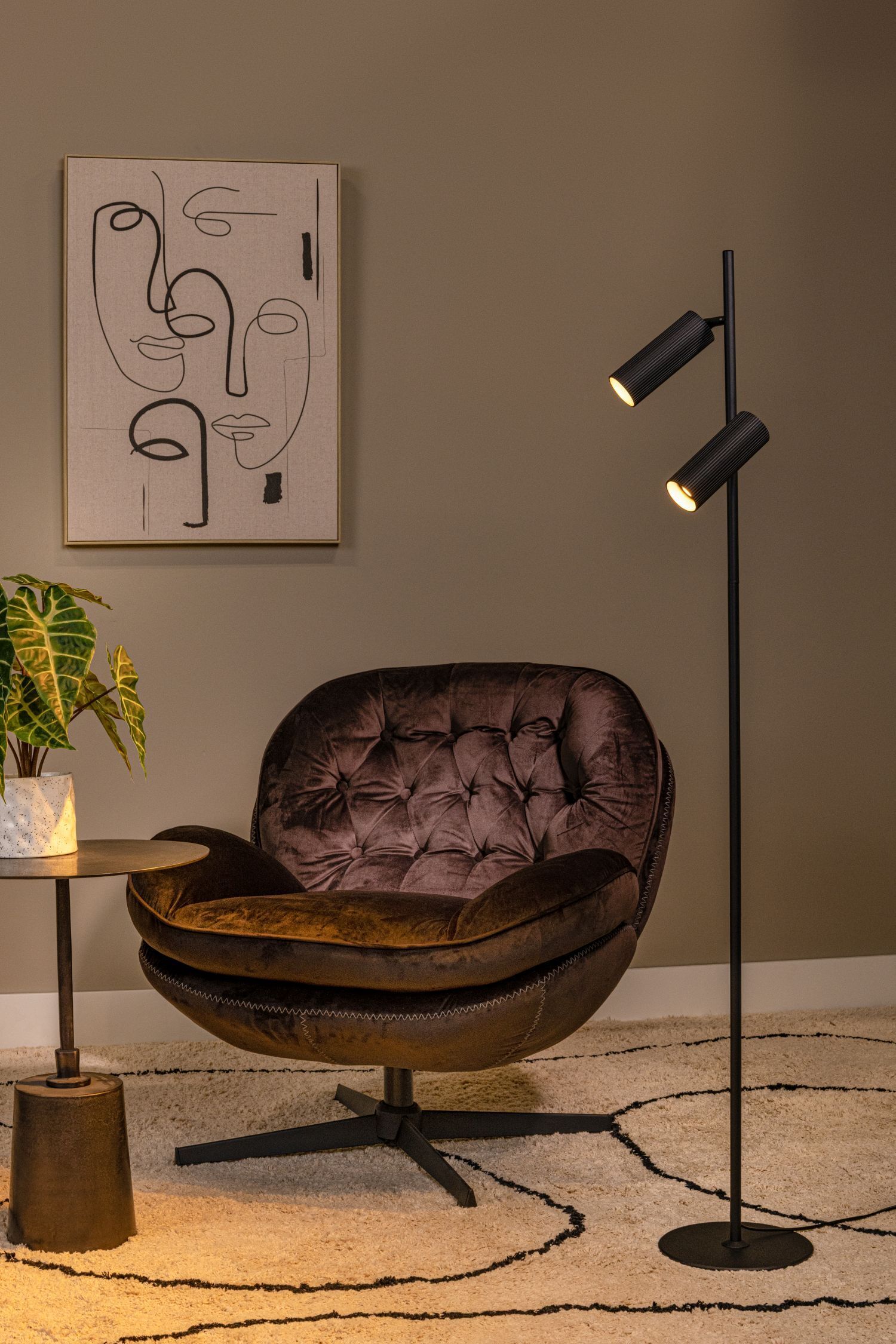 Sessel, Wohnzimmer, Stehlampe, Beistelltisch, Pflanze