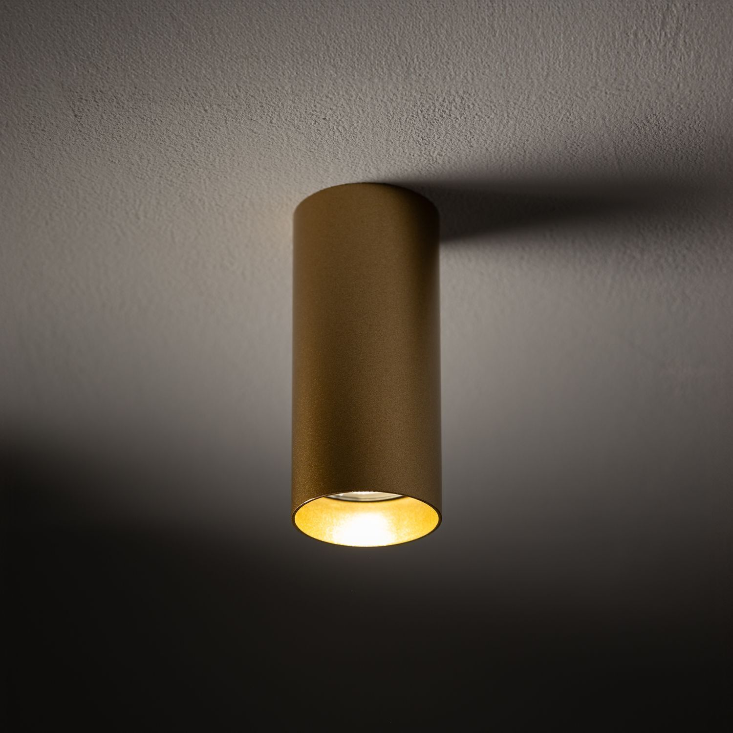Eleganter Aufbauspot Stahl in Gold GU10 Ø5,5 cm rund Beleuchtung, Lampe, Deckenleuchte
