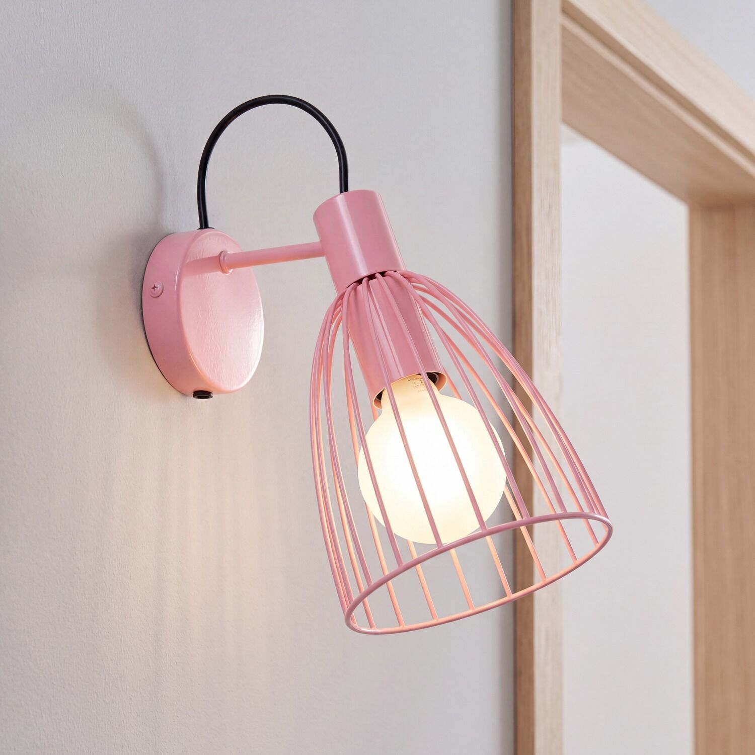 spots-kinderlampe-wandlampe-schwenkbar-aufbaustrahler-navik-1x-e27-bis-40w-rosa-fuer-wohnzimmer-kinderzimmer-bad-metall-le128992-02 wandlampe, pink, metall, kabel, stilvolles licht