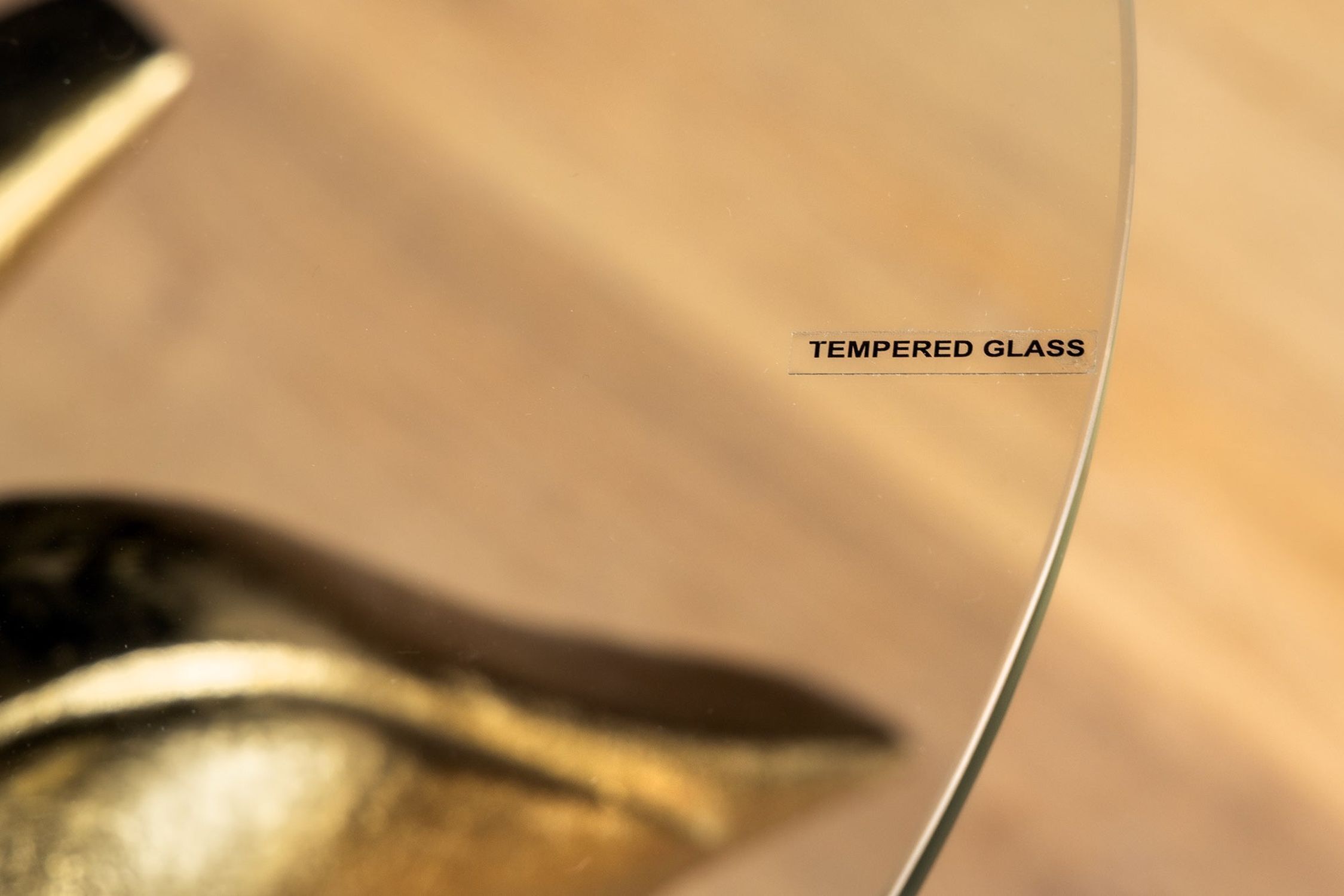 Beistelltisch Hartglas Metall in Gold 40x42 cm Handarbeit Beistelltisch Hartglas Metall in Gold 40x42 cm Handarbeit