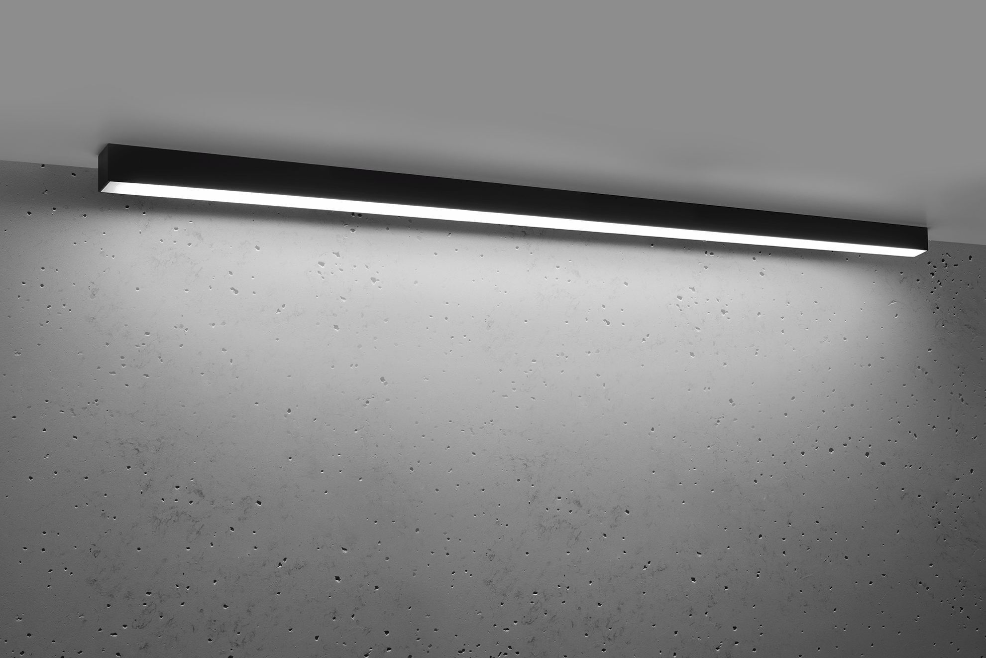 Plafonnier LED métal noir 150 cm de long 4000 K