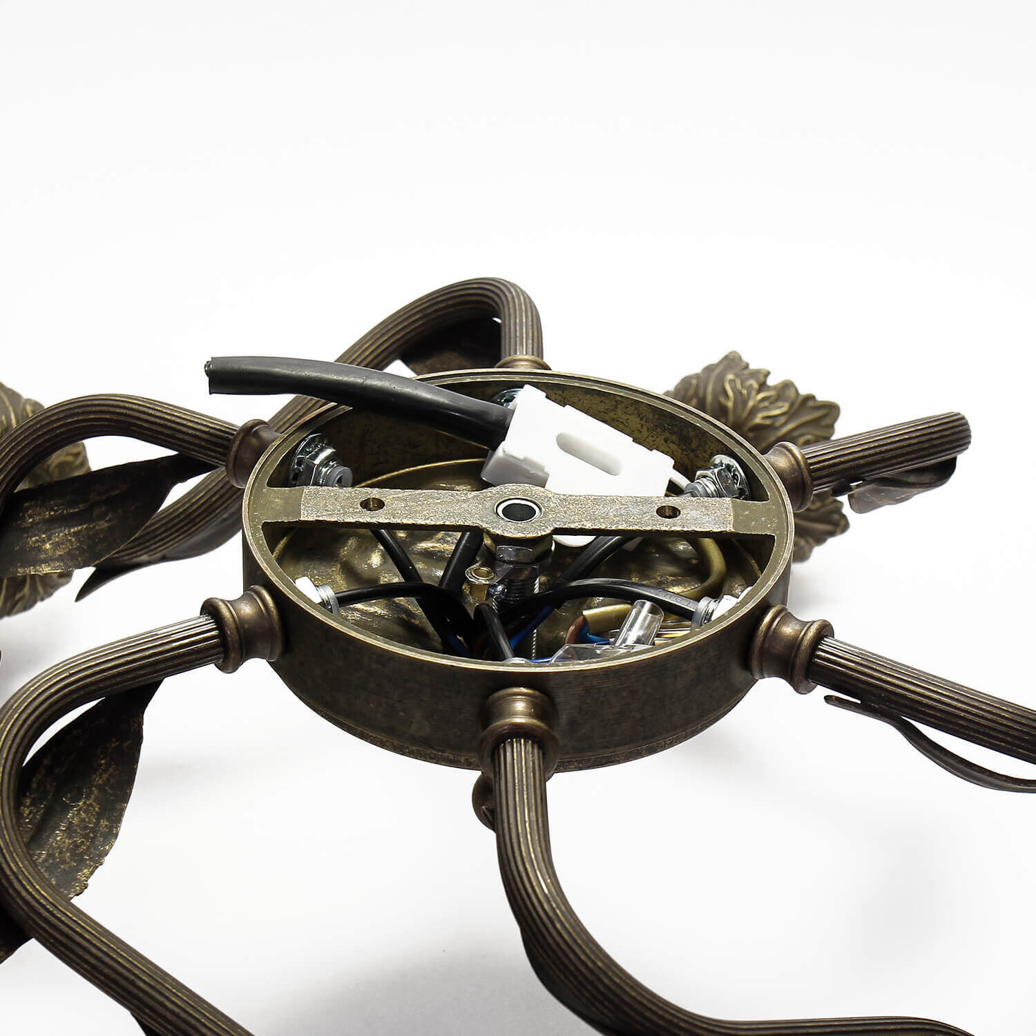 Premium Deckenleuchte Ø44cm 6-Flmg Bronze, Zubehör