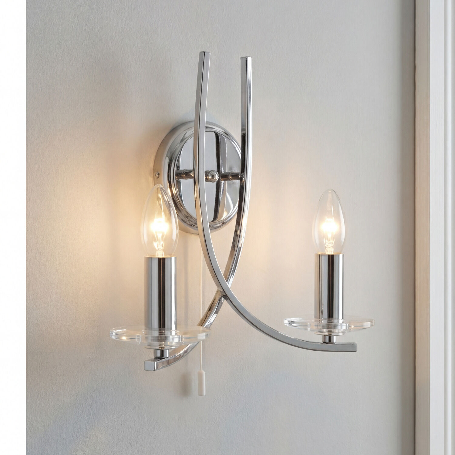 Moderne 2 flammige Wandleuchte glänzend