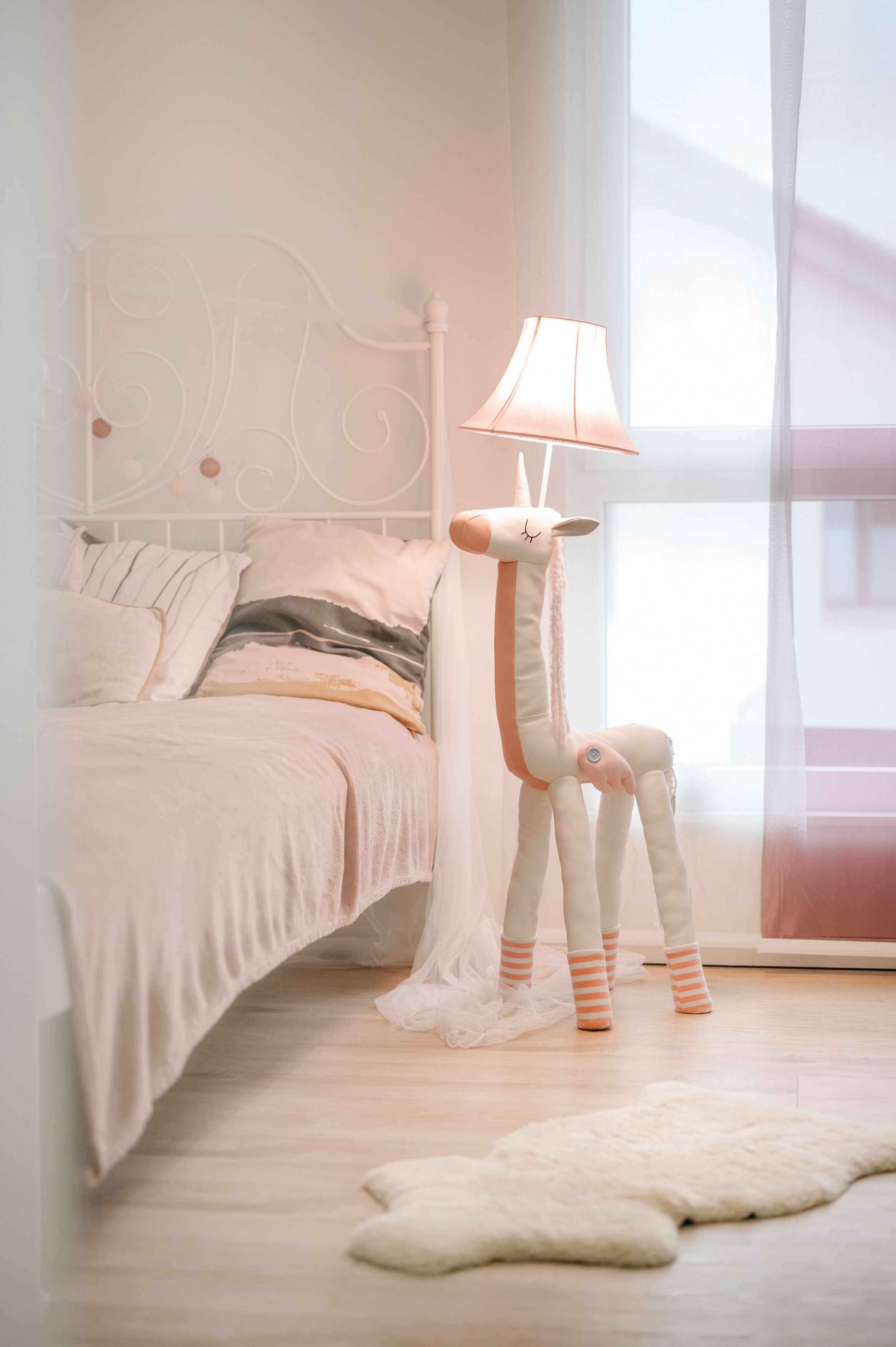 Stehlampe Rosa Weiß Einhorn 120 cm Schlafzimmer Kinder