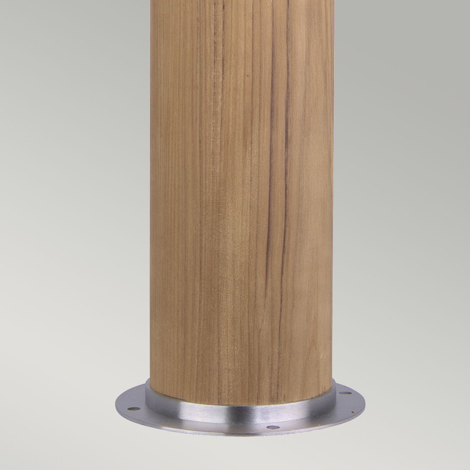 beleuchtung-aussen-stehleuchte-wegeleuchte-araliana-1-flammig-natur-skandinavisch-81-3 Holzsäule, Holzpfosten, Rundholz, Holzwerkstoff, Metallbodenplatte