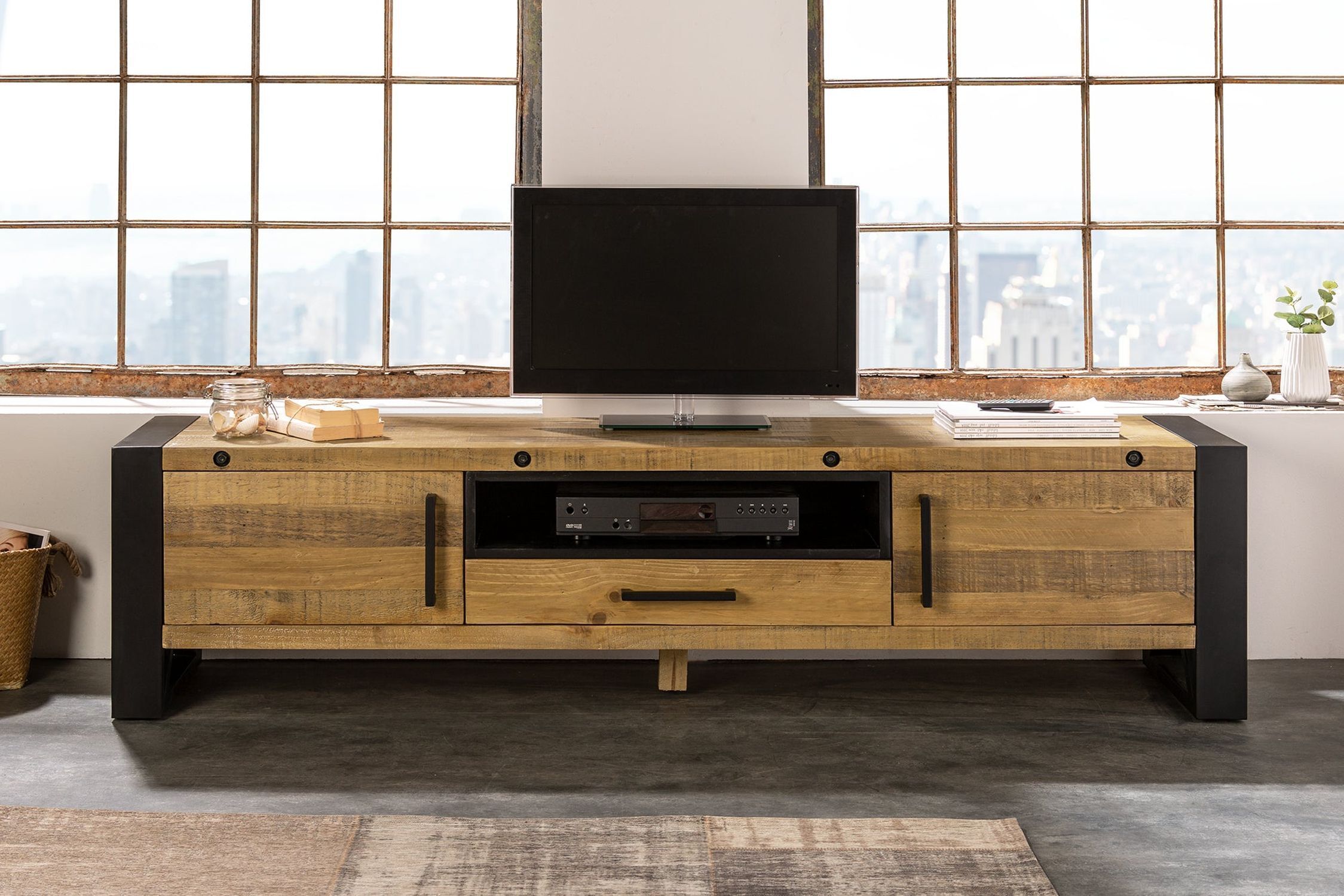 TV Lowboard 200 cm breit Kufengestell Industrial Design Tabelle, Innenarchitektur, Computerausrüstung, Überwachen, Bildschirm