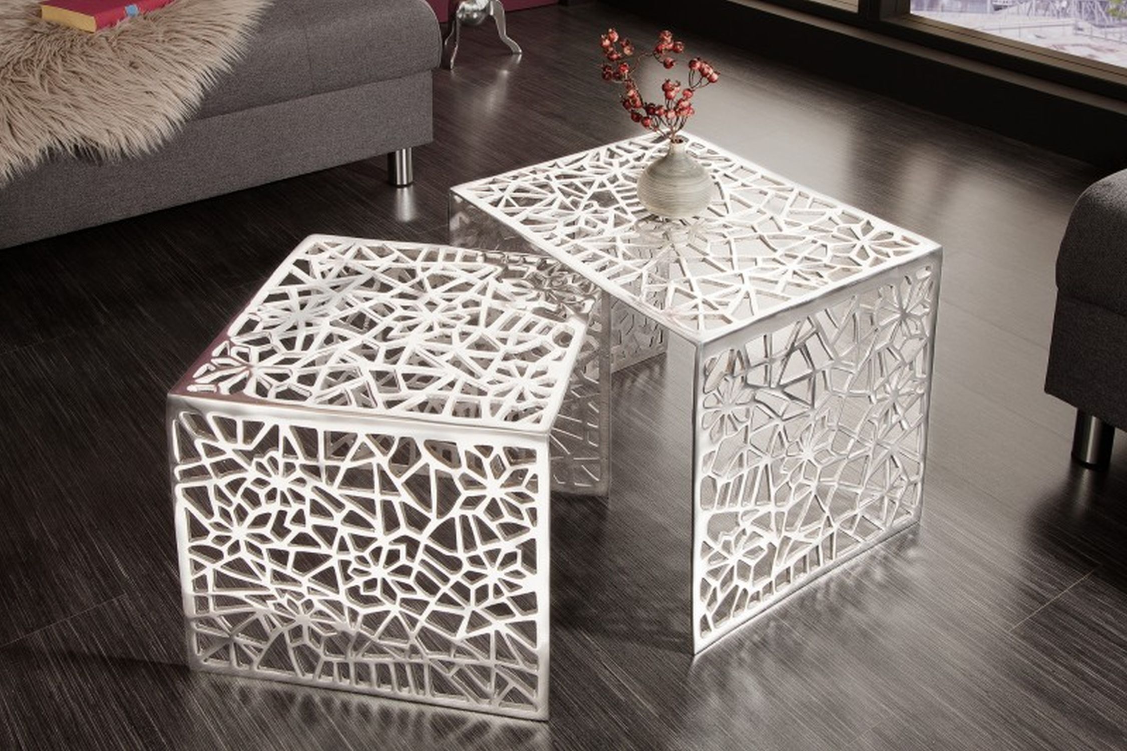 Couchtisch Metall 2er Set in Silber Handarbeit Couchtisch Metall 2er Set in Silber Handarbeit