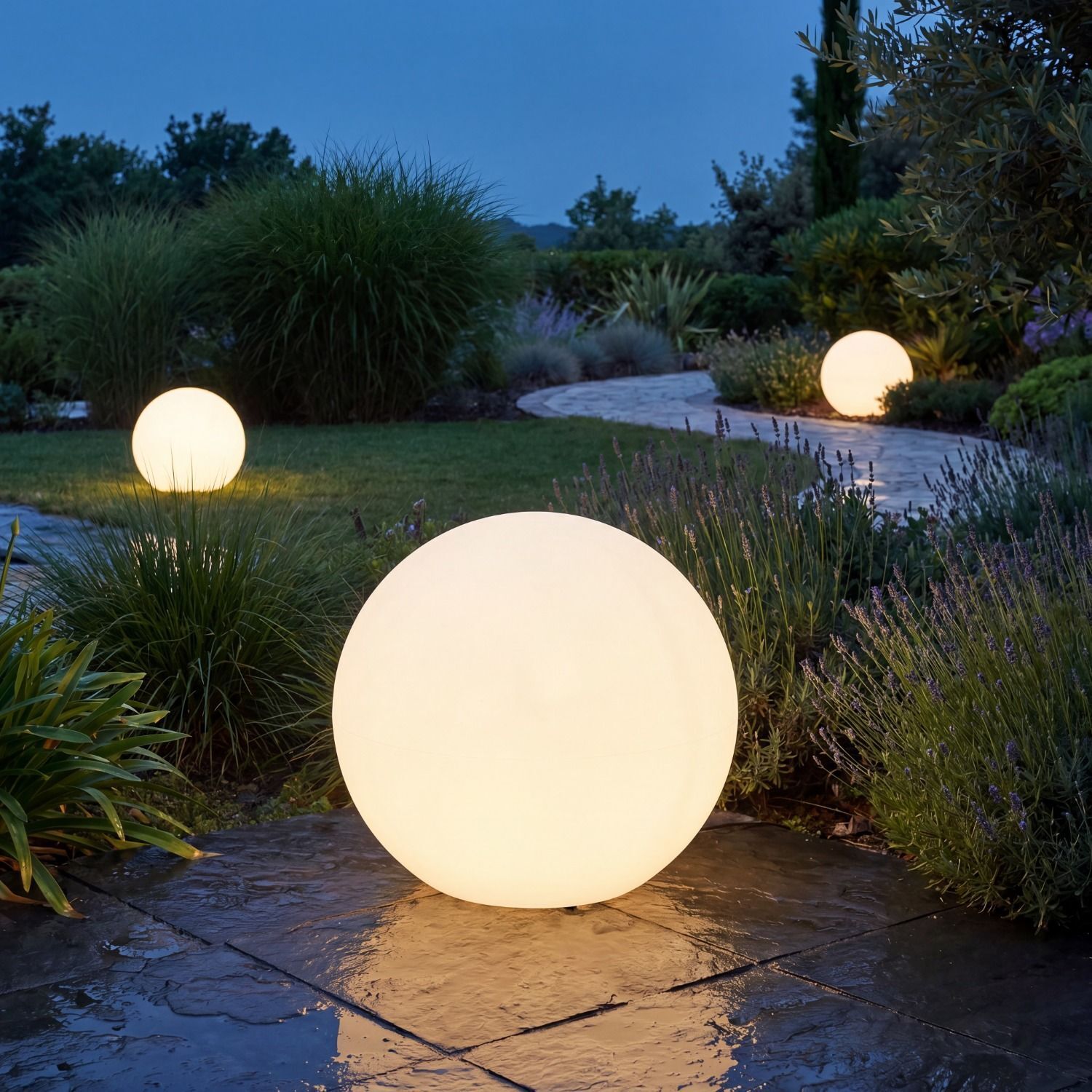 wegeleuchte-deko-kugel-leuchte-garten-weiss-kunststoff-terrasse-4 Globusleuchte, Gartenlampe, leuchtende Kugel, Außenbereich Dekoration, Steinweg Beleuchtung