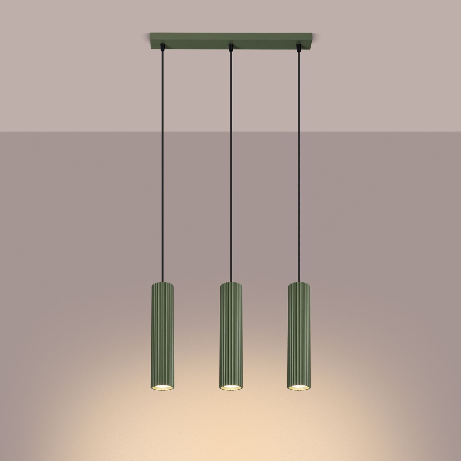 Lampe à suspendre en métal à 3 flammes GU10 L : 45 cm en vert Moderne