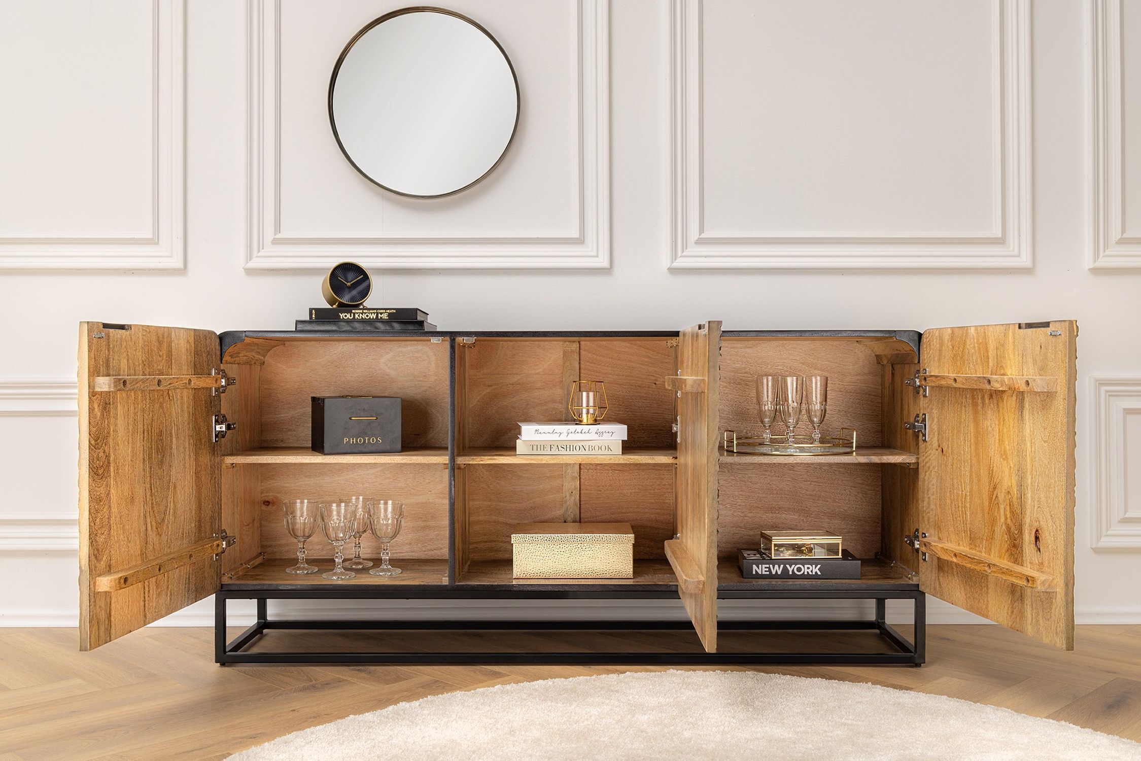 Beistellschrank 160 cm Holz Metall Braun Schwarz Handarbeit Anrichte, Innenarchitektur, Holz, Hartholz, Gebeiztes Holz