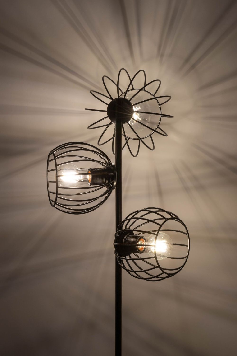 Lampadaire noir E27 163 cm métal salon