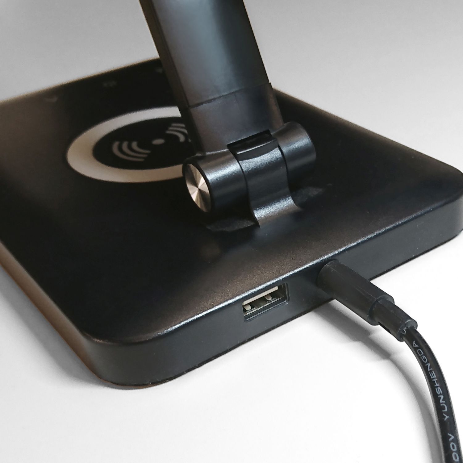 LED SchreibTischlampe Schwarz Touch 680 lm verstellbar Elektrisches Gerät, Mikrophon, Elektronik, Adapter