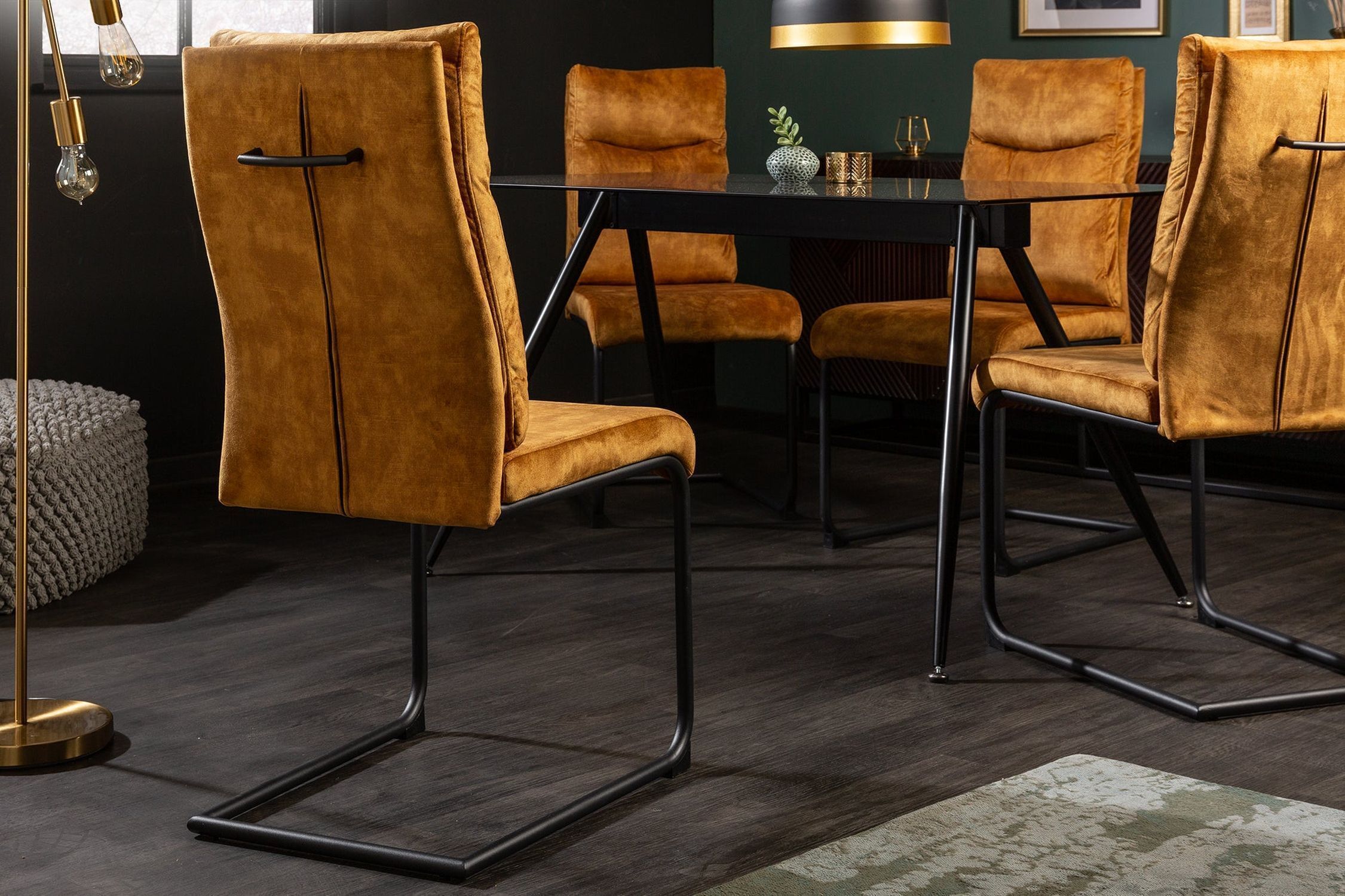 Chaise à bascule velours métal jaune noir sans accoudoirs Moebel, Stuhl, Tabelle, Drinnen, Innenarchitektur